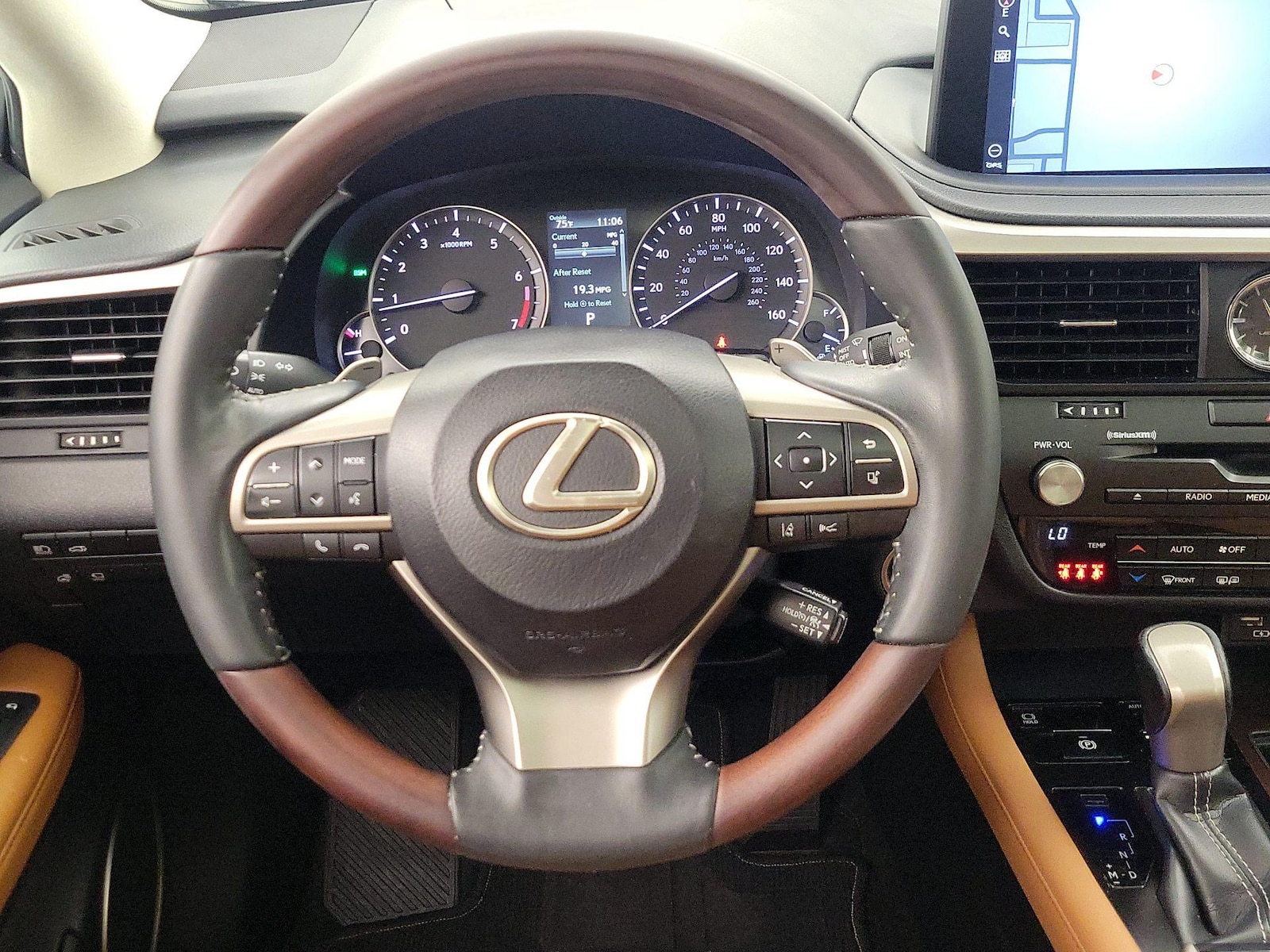 2021 Lexus RX 350 - Photo 11