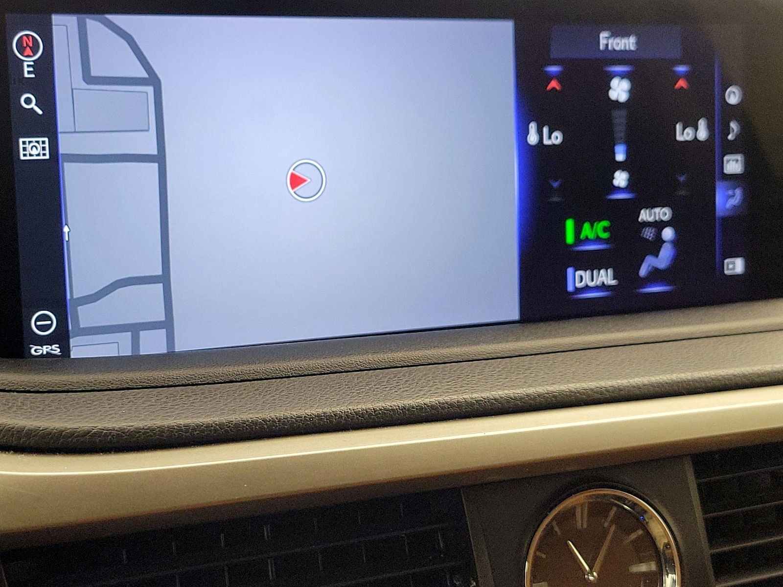 2021 Lexus RX 350 - Photo 15