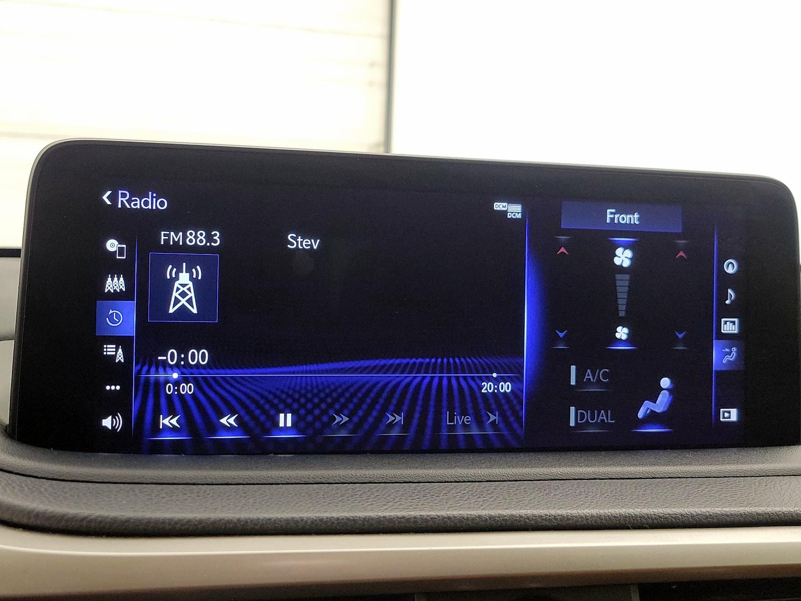 2021 Lexus RX 350 - Photo 17
