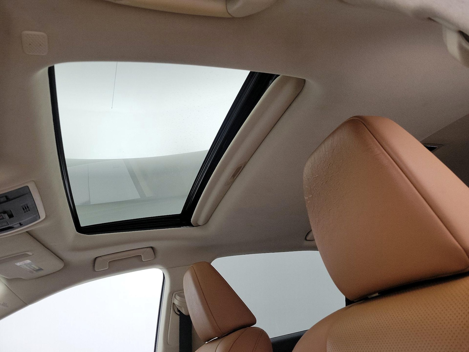 2021 Lexus RX 350 - Photo 21