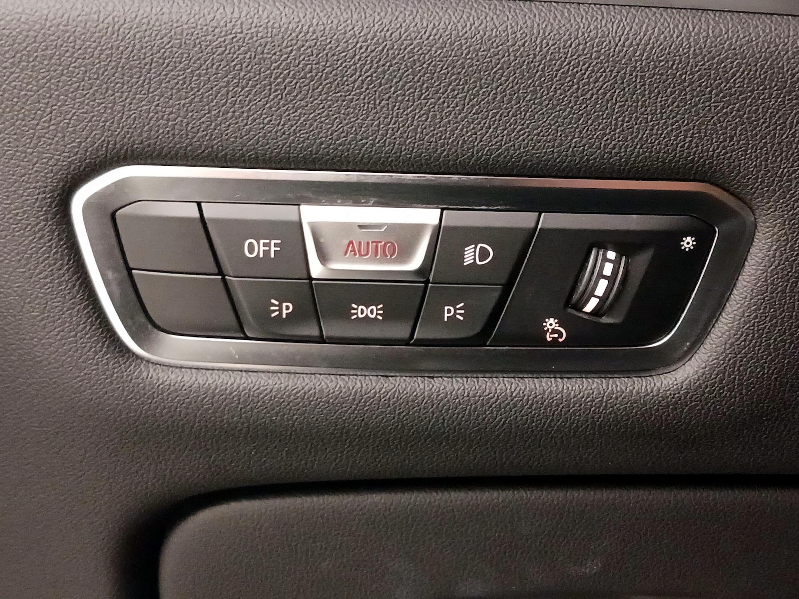 2023 BMW X7 40i - Photo 14