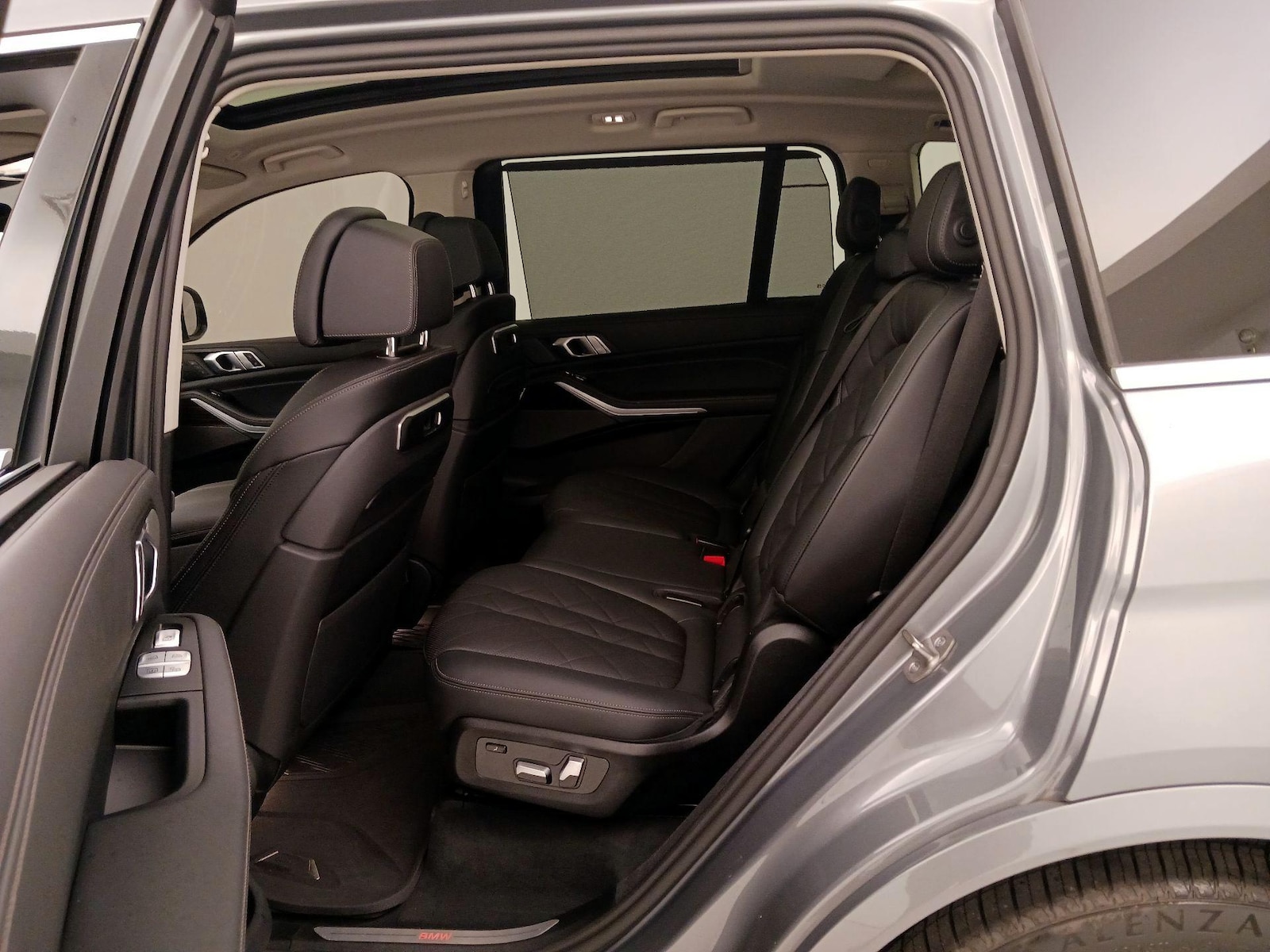 2023 BMW X7 40i - Photo 22