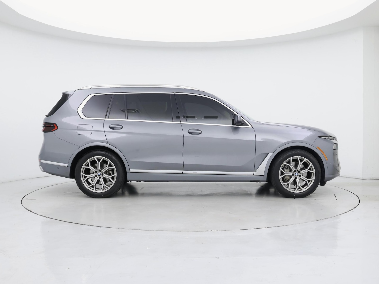 2023 BMW X7 40i - Photo 8
