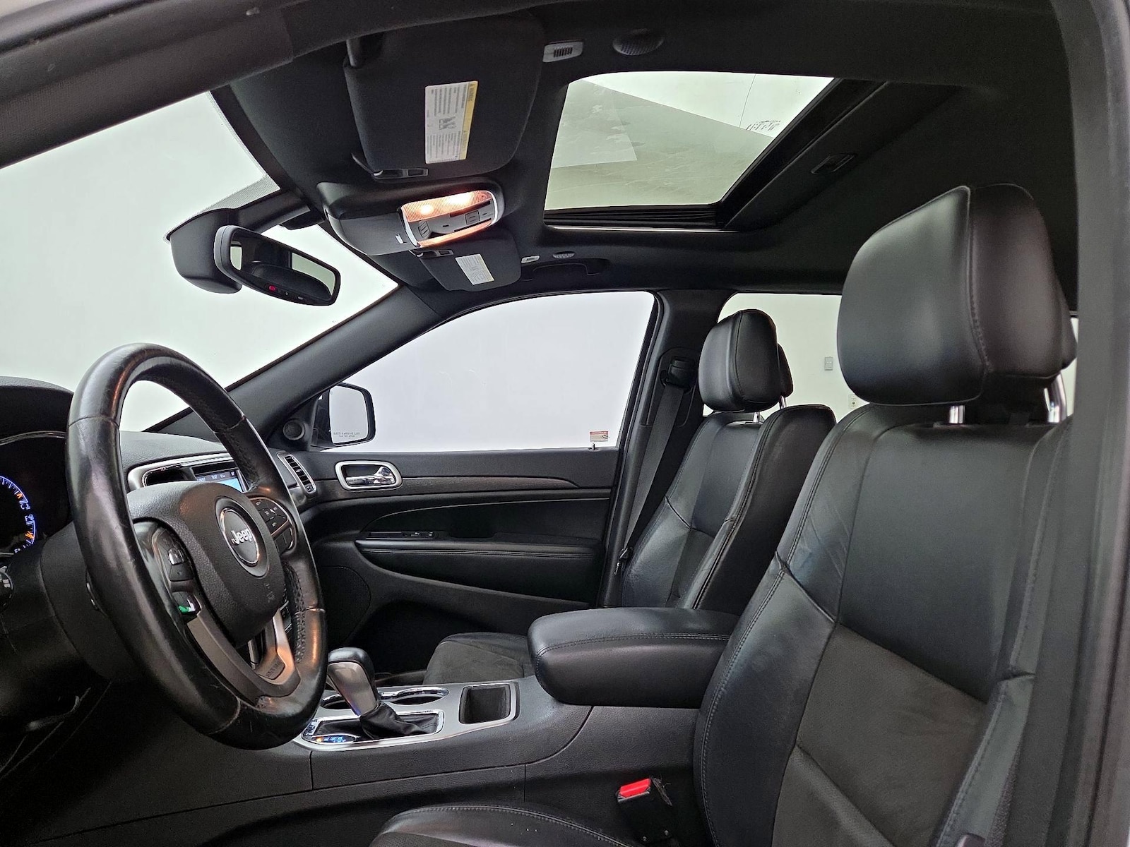 Sunroof(s) & Overhead Airbags