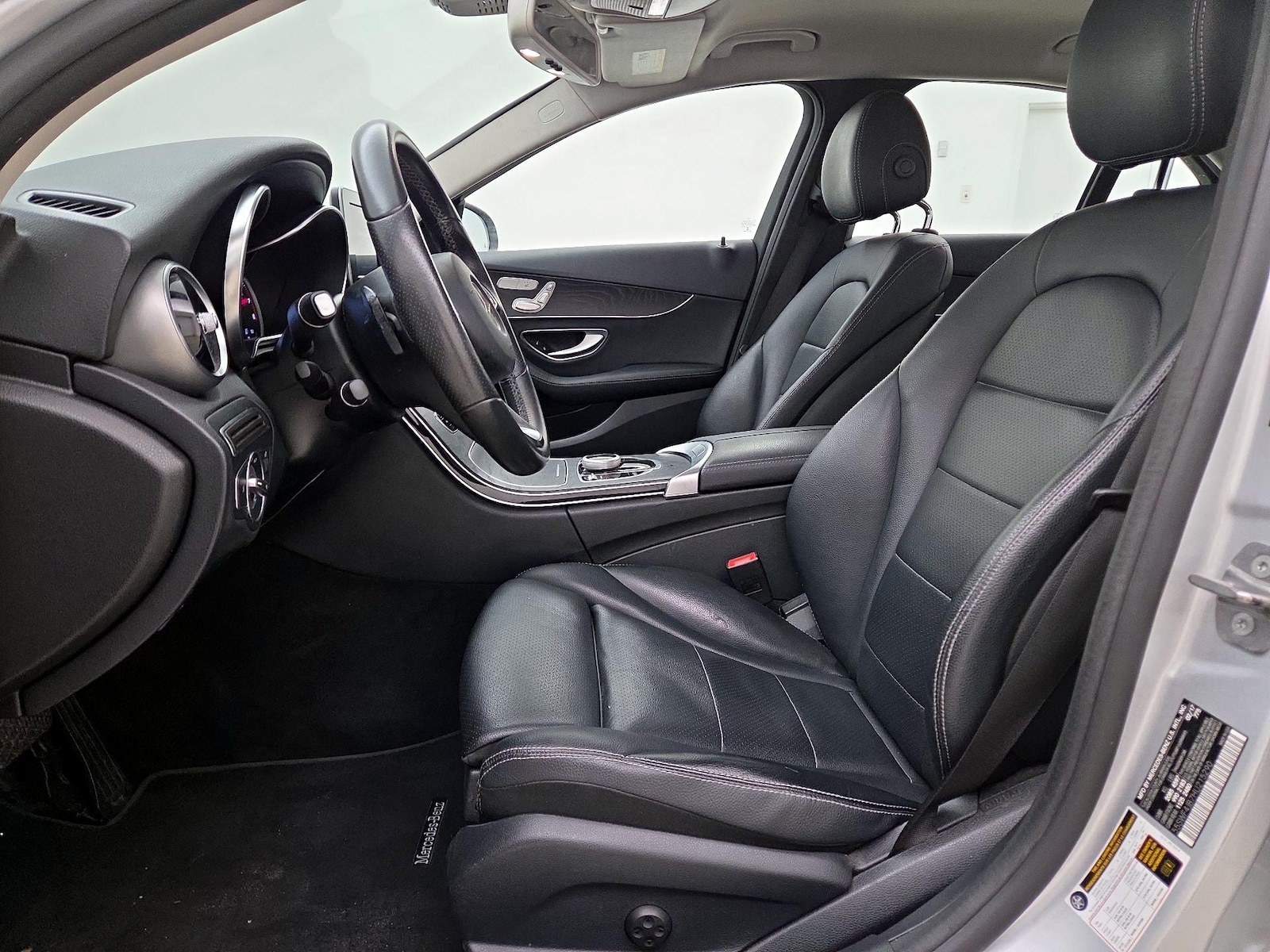 2017 Mercedes-Benz C-Class C300 - Photo 12