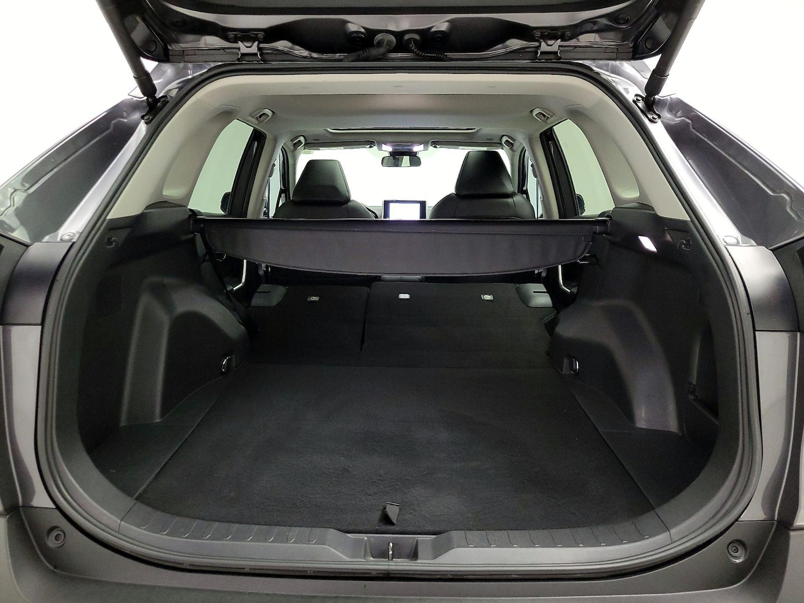 2024 Toyota RAV4 XLE Premium - Photo 24