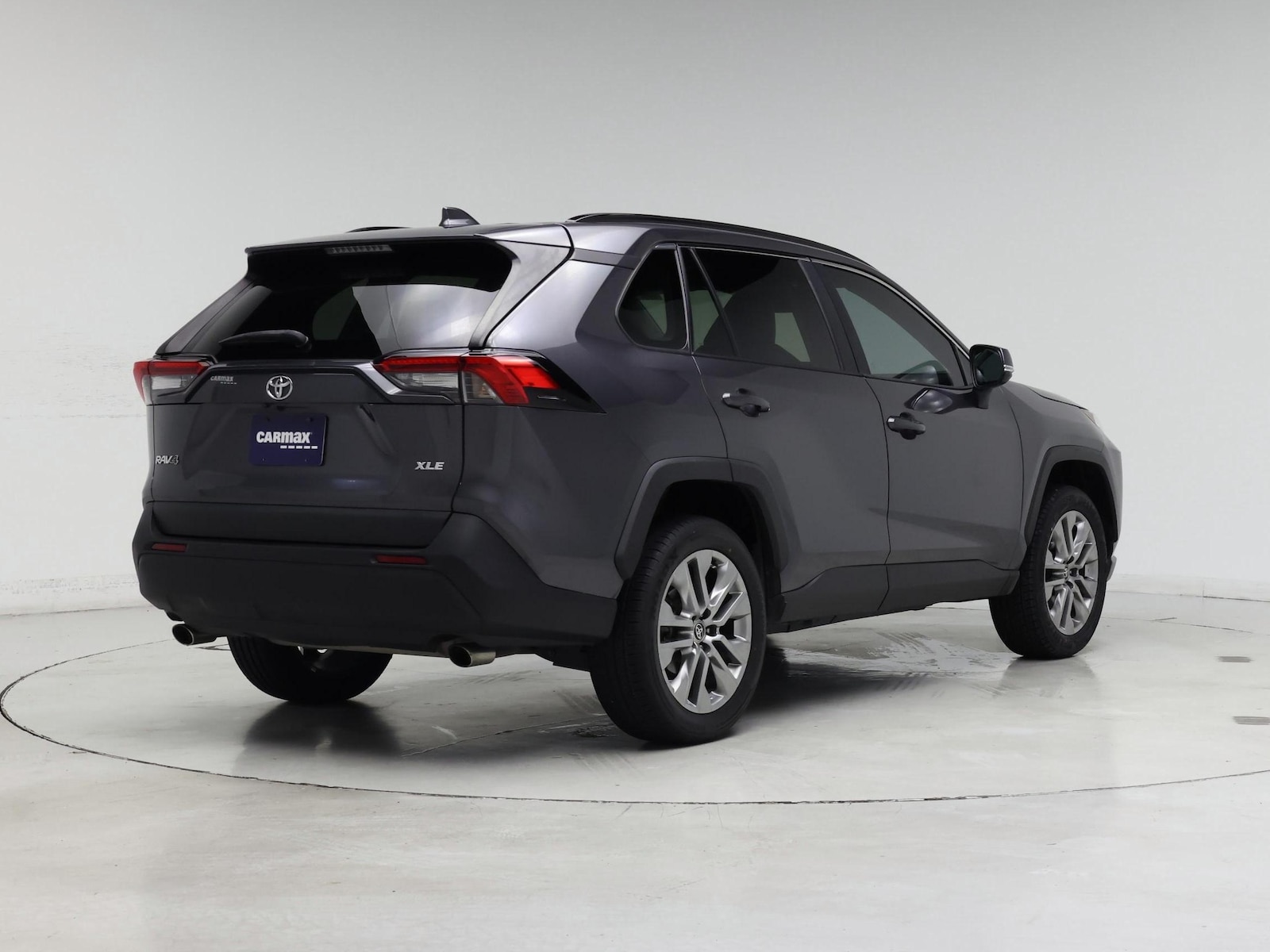 2024 Toyota RAV4 XLE Premium - Photo 9
