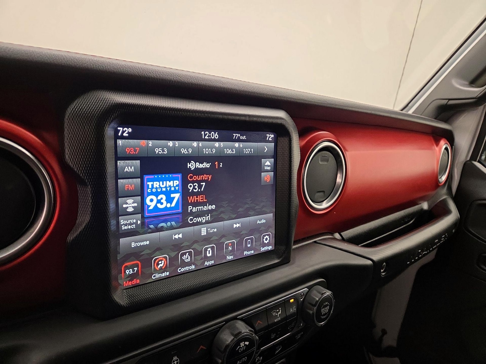 2019 Jeep Wrangler Unlimited Rubicon - Photo 17