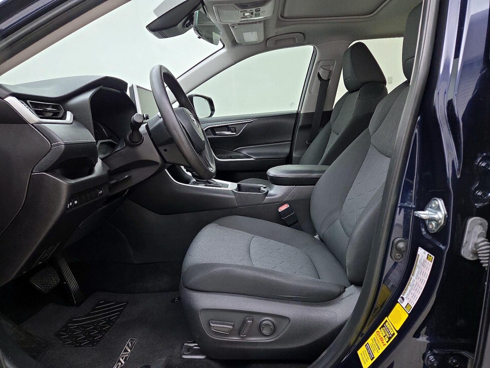 Power Seat(s) & Side Airbags