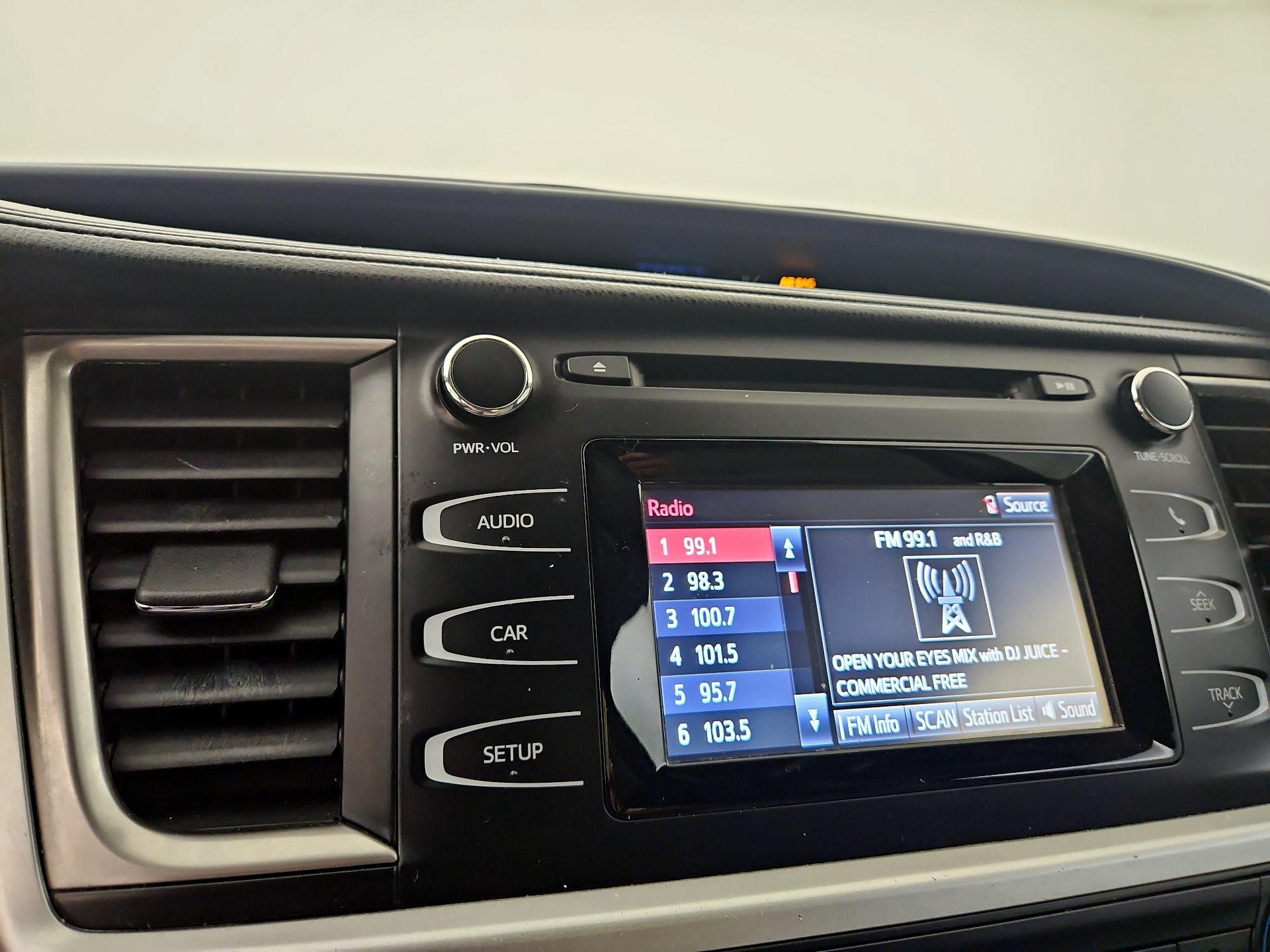 Thumbnail: 2018 Toyota Highlander - 13