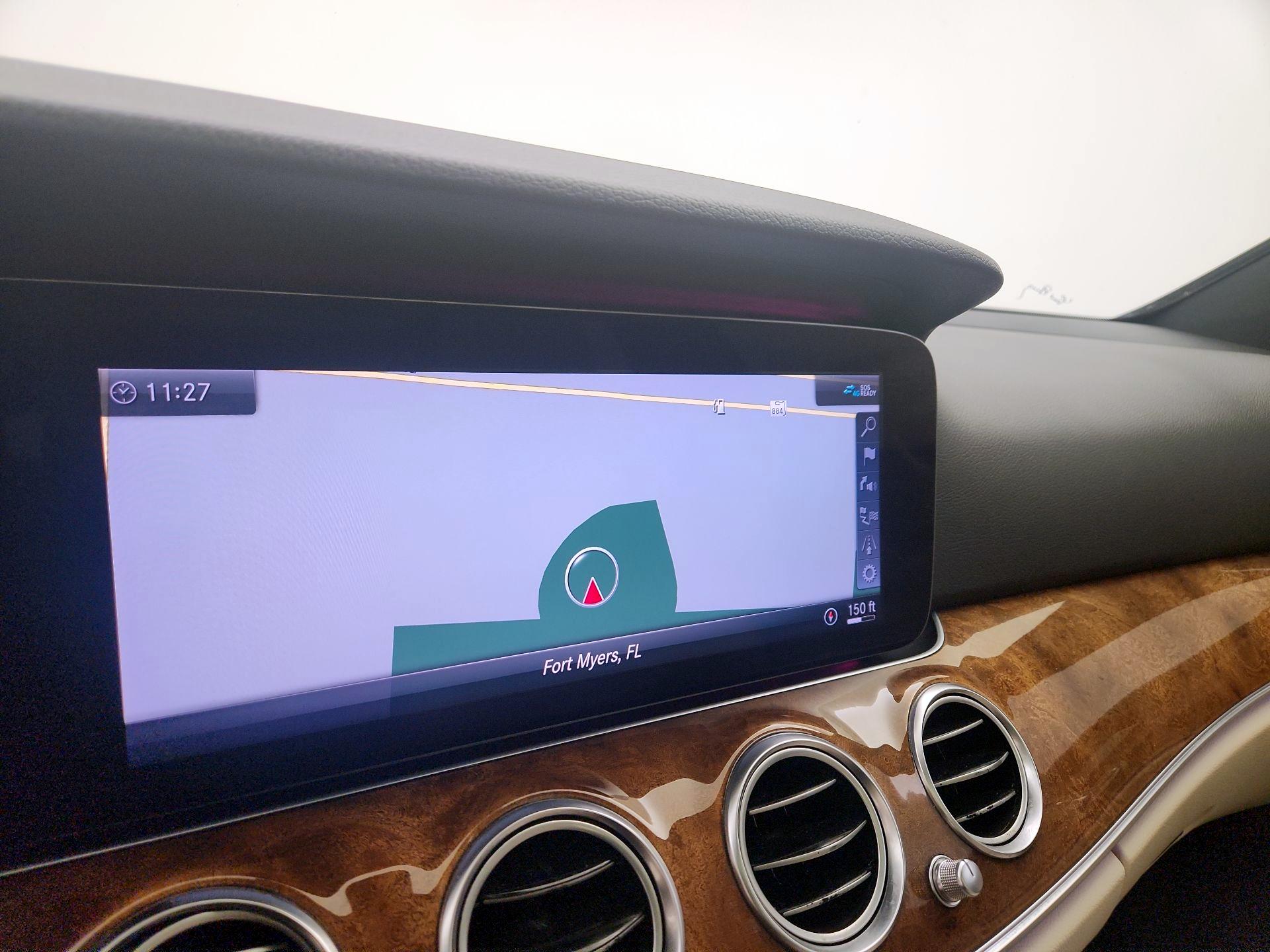 Thumbnail: 2020 Mercedes-Benz E-Class - 14