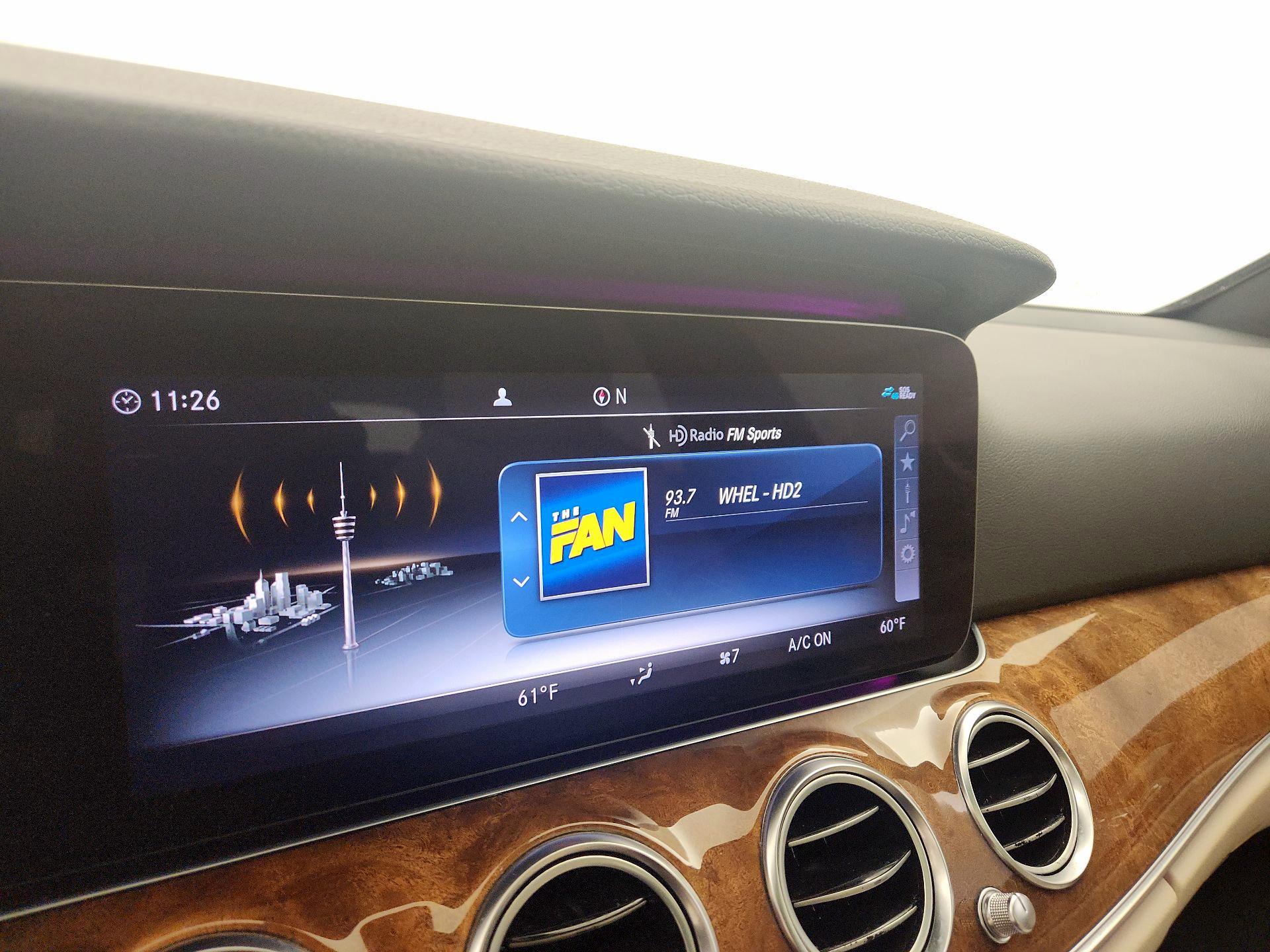 Thumbnail: 2020 Mercedes-Benz E-Class - 16