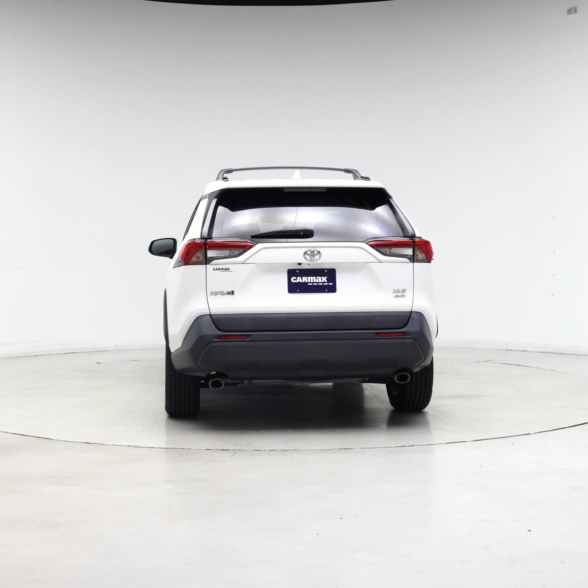 Thumbnail: 2021 Toyota RAV4 - 6