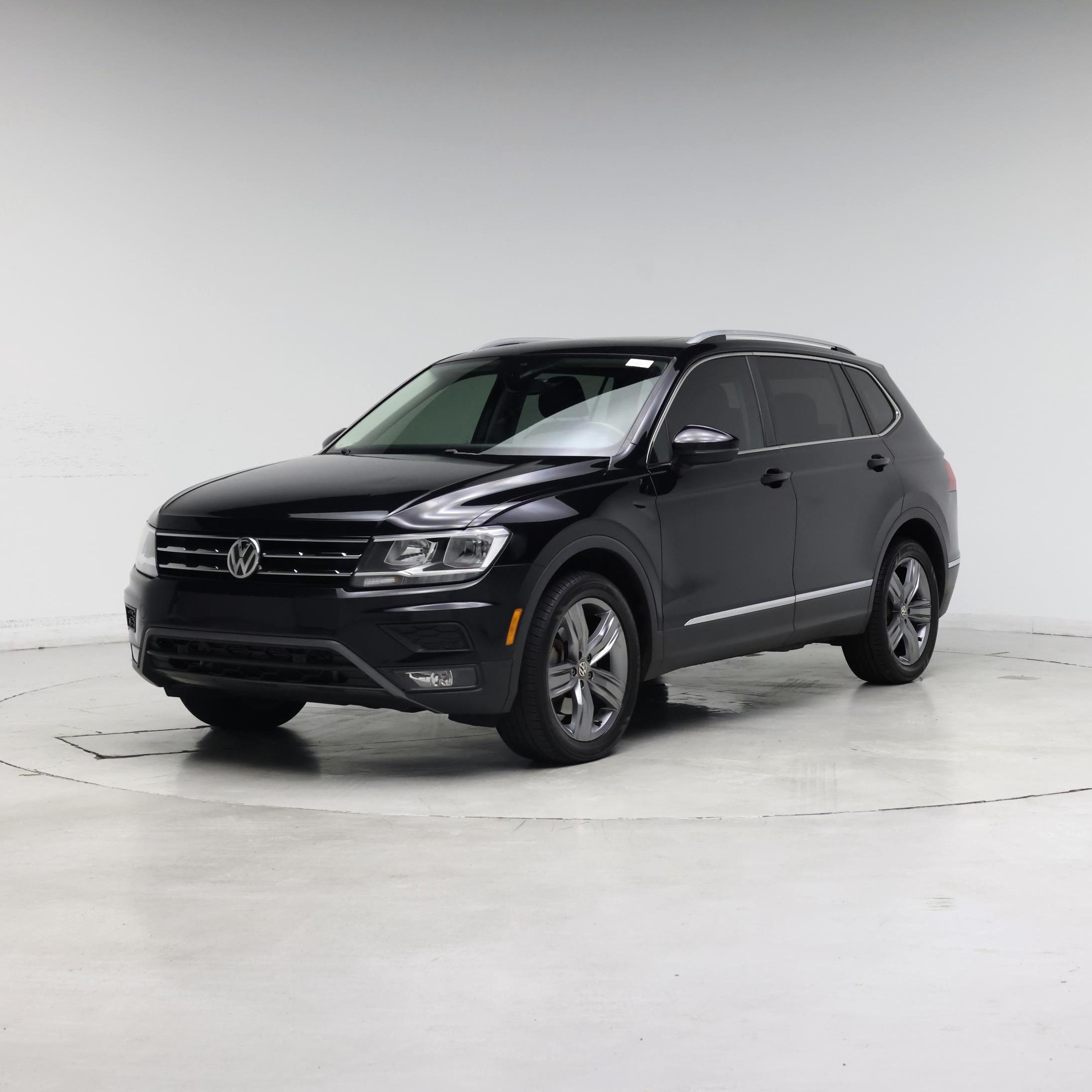 Thumbnail: 2021 Volkswagen Tiguan - 4