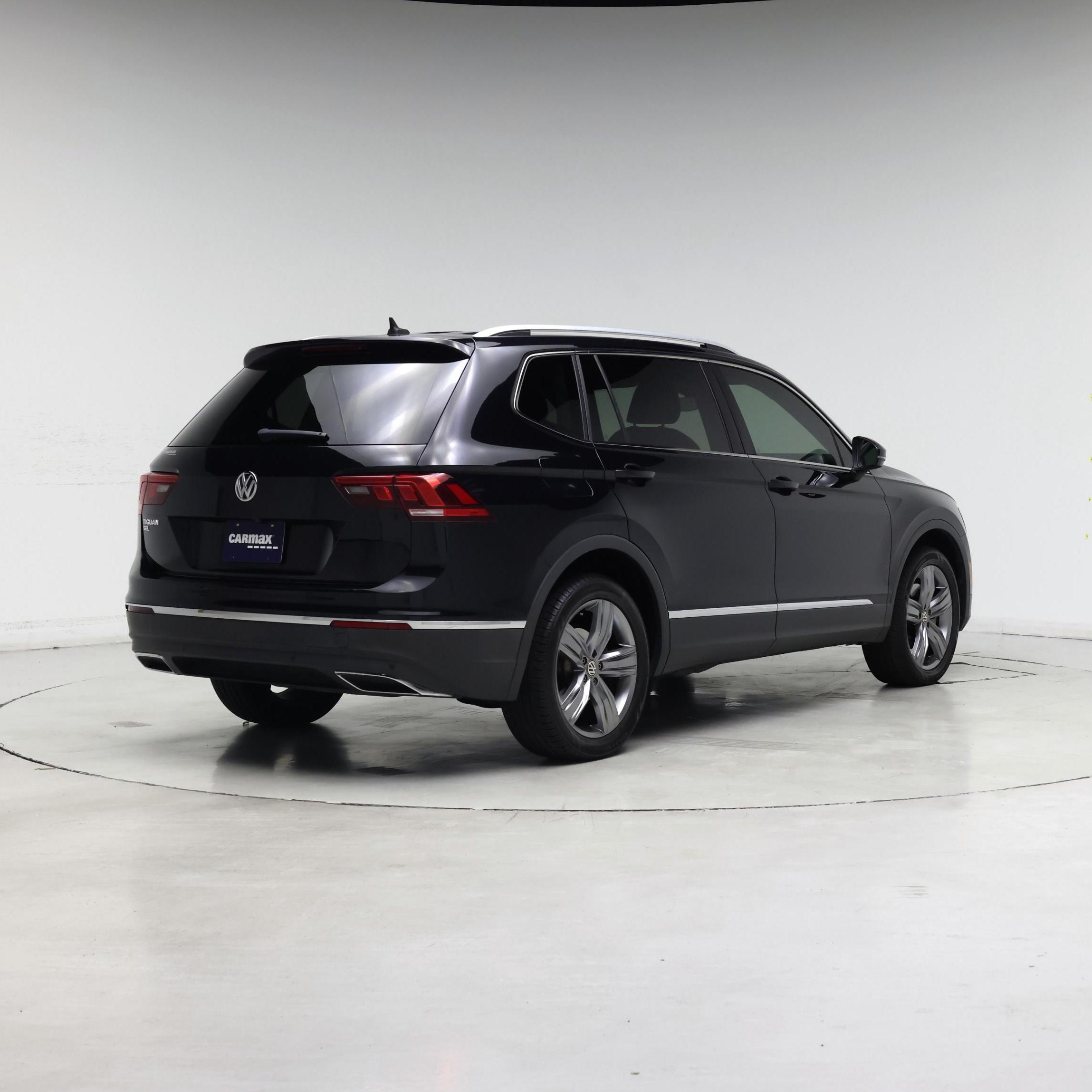 Thumbnail: 2021 Volkswagen Tiguan - 8