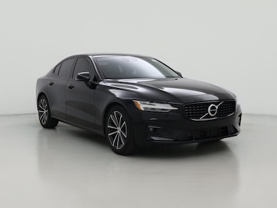 2021 Volvo S60 T5 Momentum