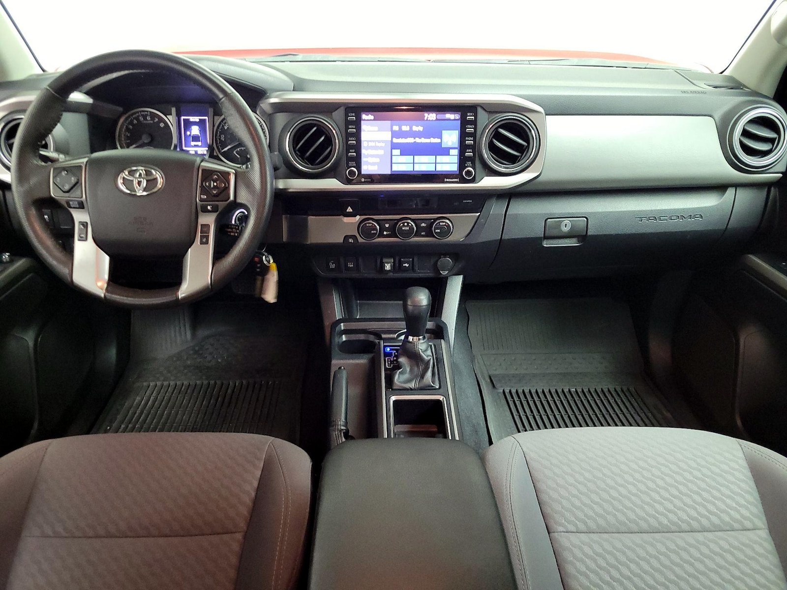 2022 Toyota Tacoma SR5 - Photo 10