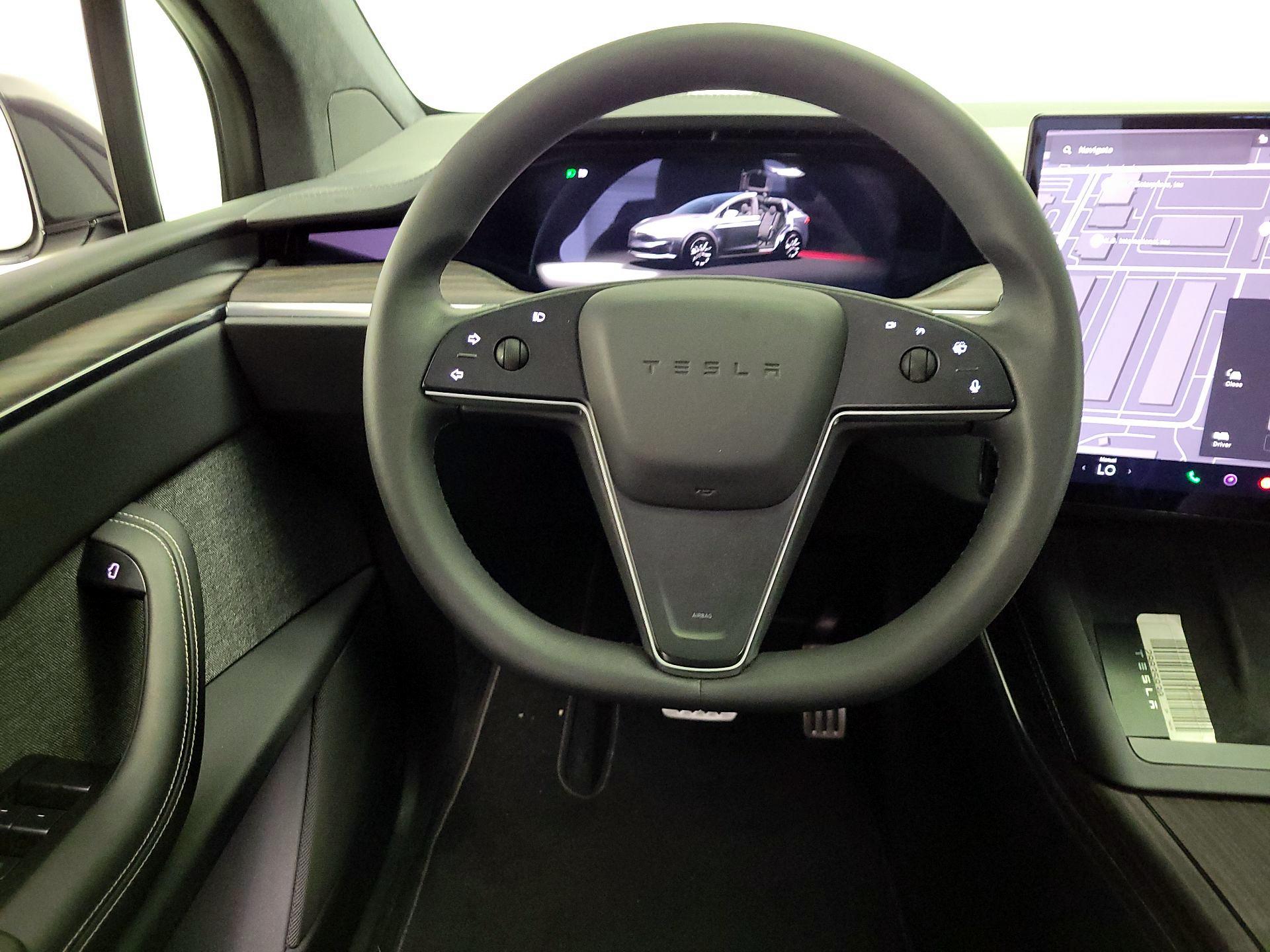 Thumbnail: 2024 Tesla Model X - 10