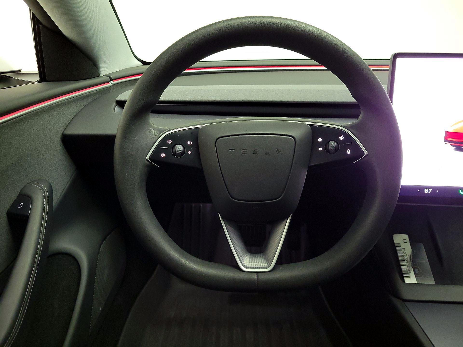 Thumbnail: 2025 Tesla Model 3 - 10