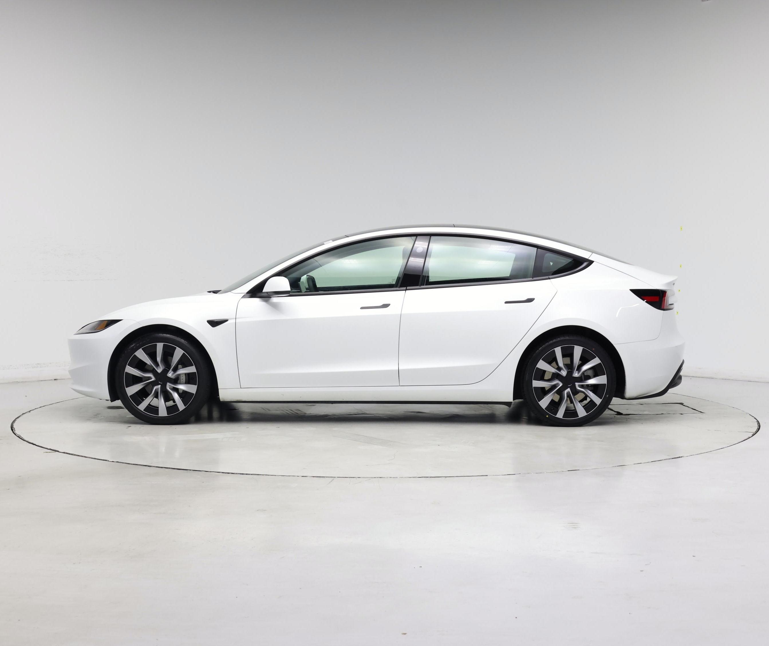 Thumbnail: 2025 Tesla Model 3 - 3