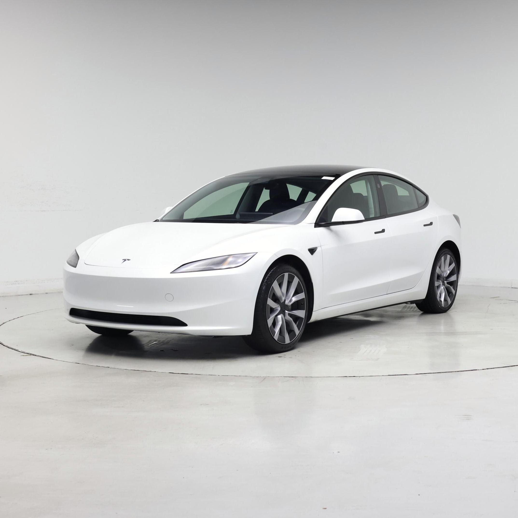 Thumbnail: 2025 Tesla Model 3 - 4