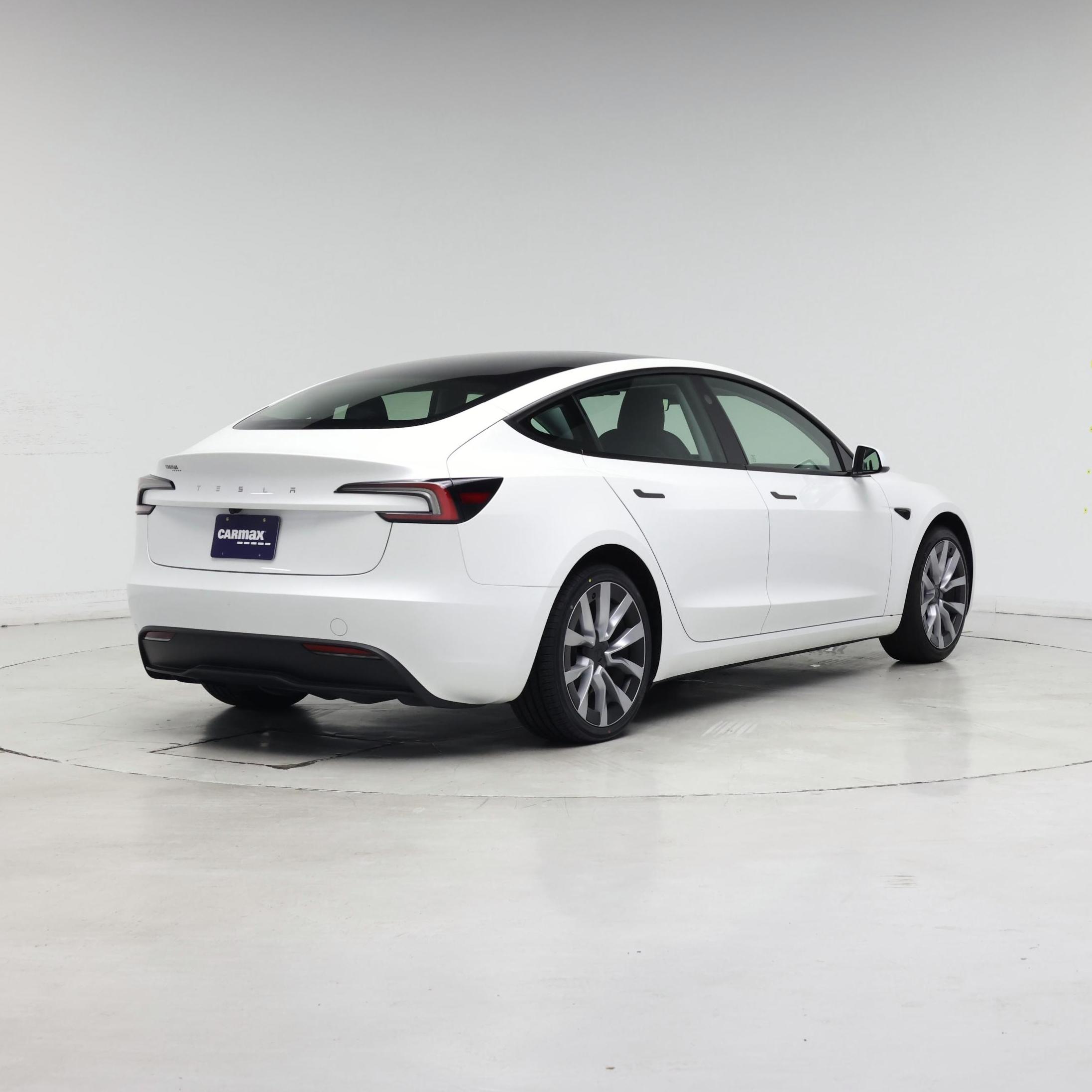 Thumbnail: 2025 Tesla Model 3 - 8