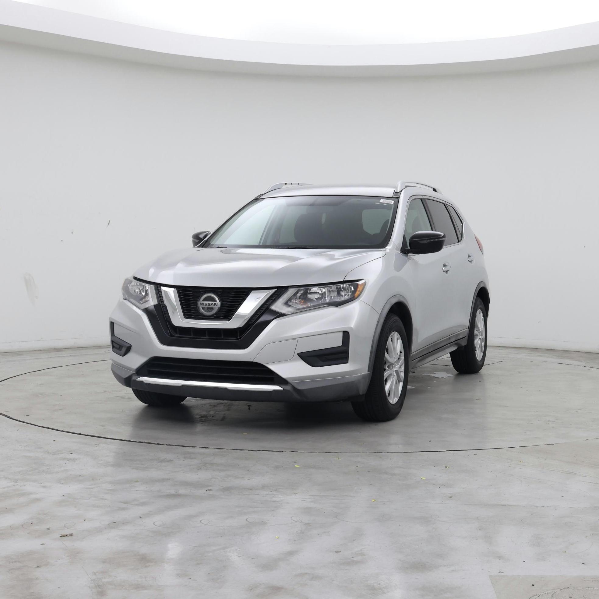 Thumbnail: 2018 Nissan Rogue - 4