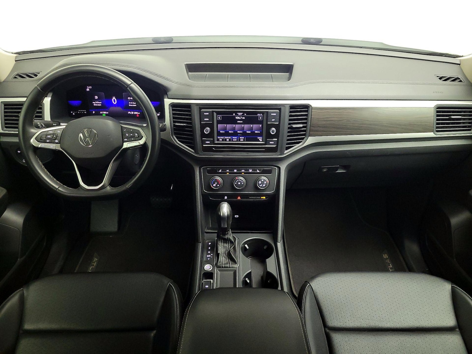 2023 Volkswagen Atlas SE - Photo 10