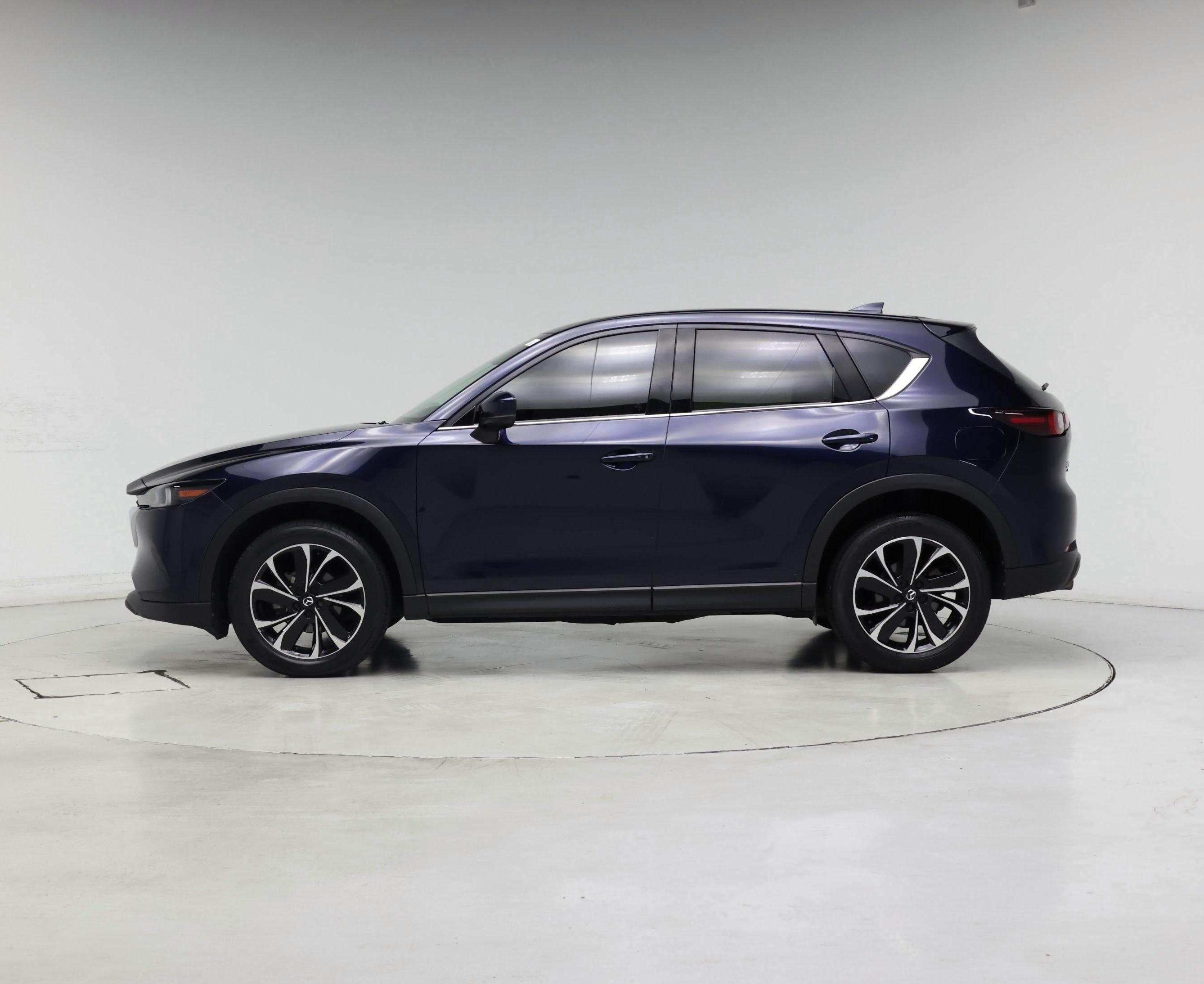 Thumbnail: 2023 Mazda CX-5 - 3