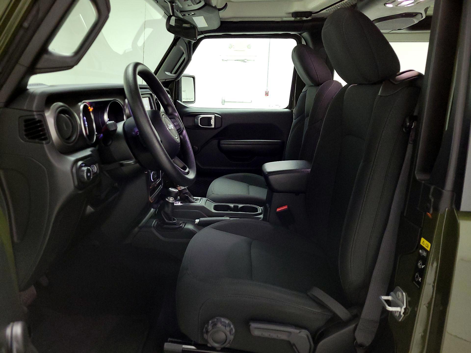 Thumbnail: 2021 Jeep Wrangler - 11