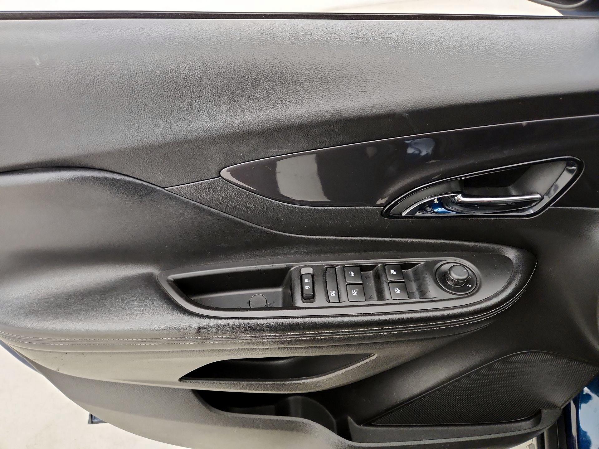 Thumbnail: 2019 Buick Encore - 12