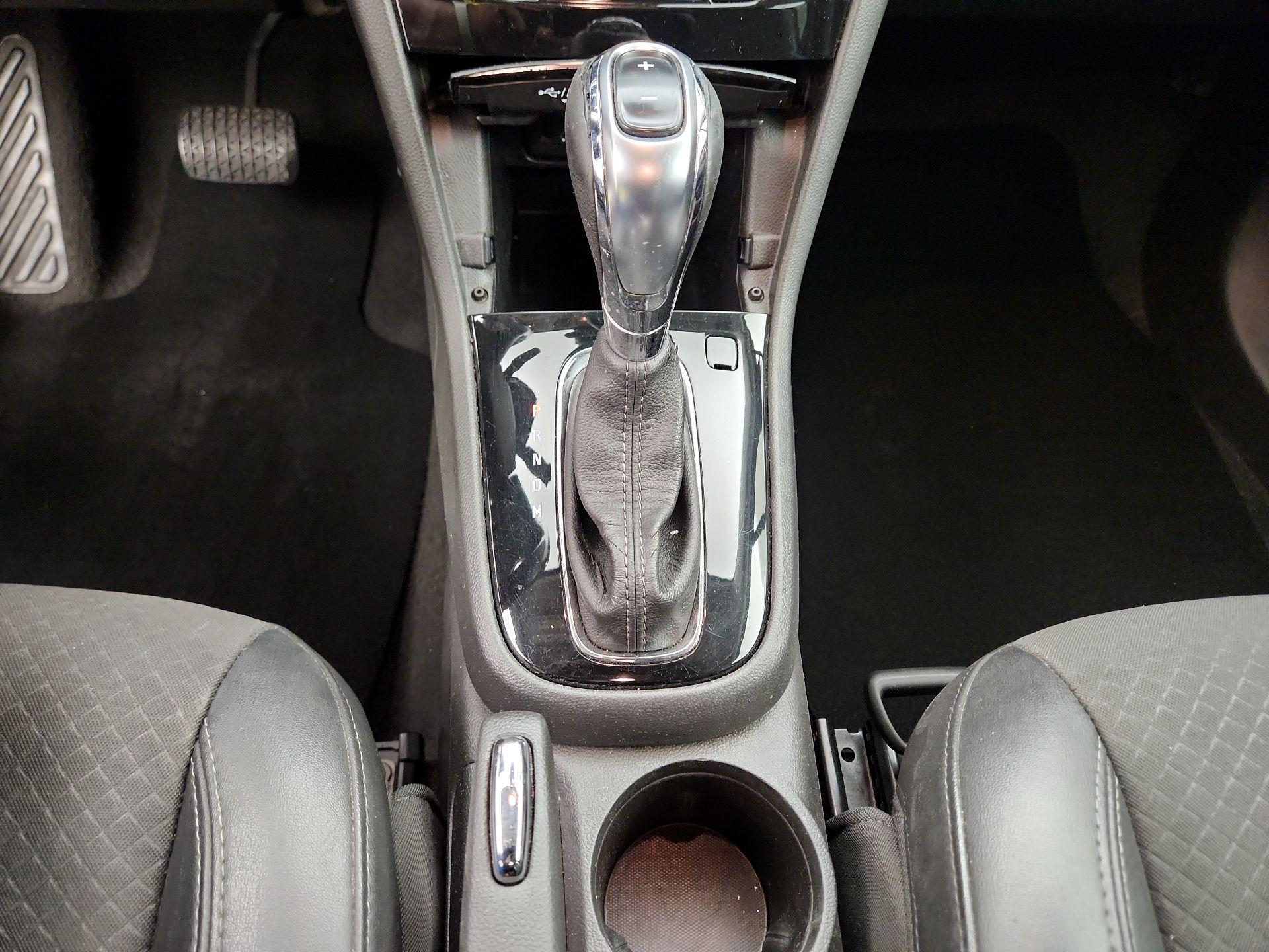 Thumbnail: 2019 Buick Encore - 18