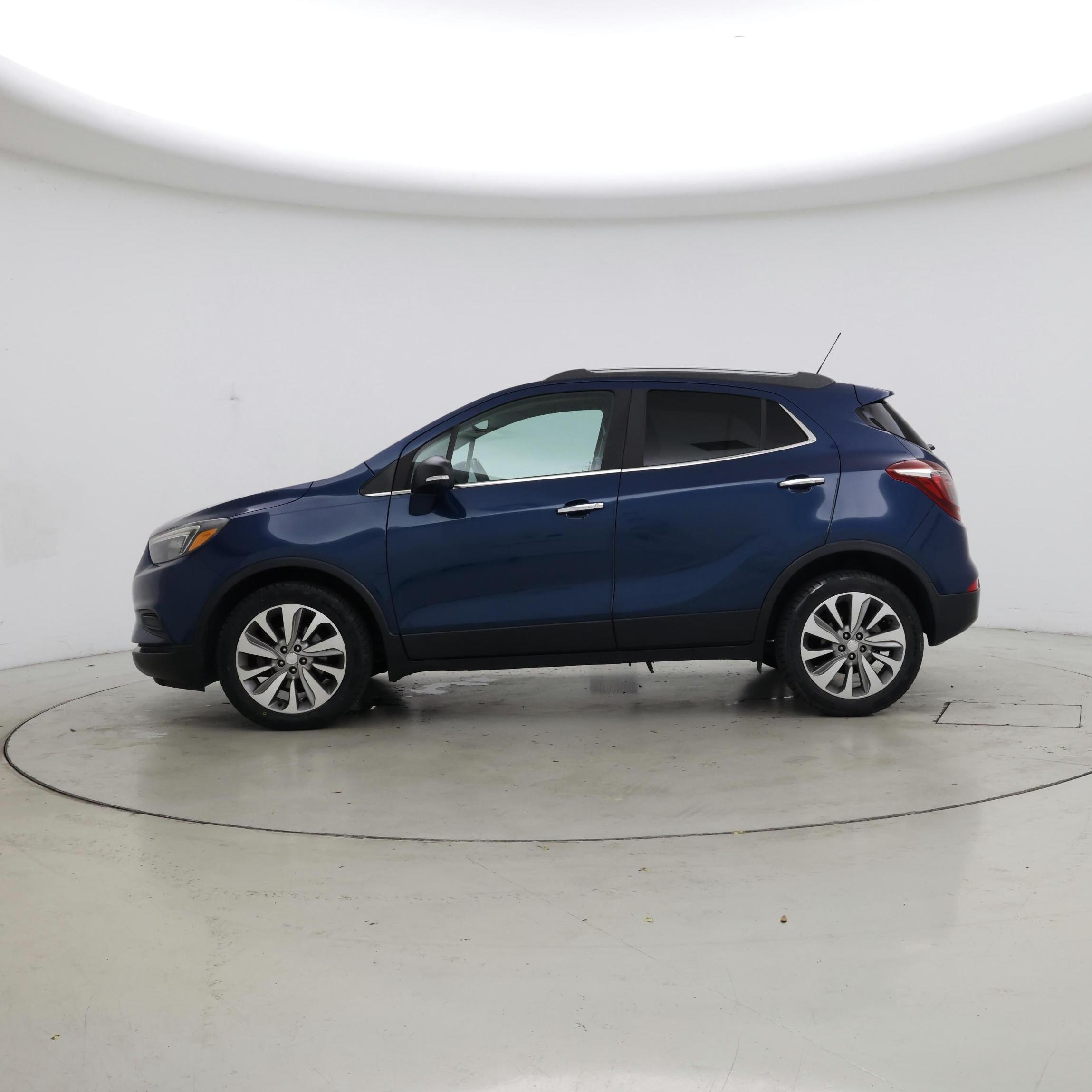 Thumbnail: 2019 Buick Encore - 3