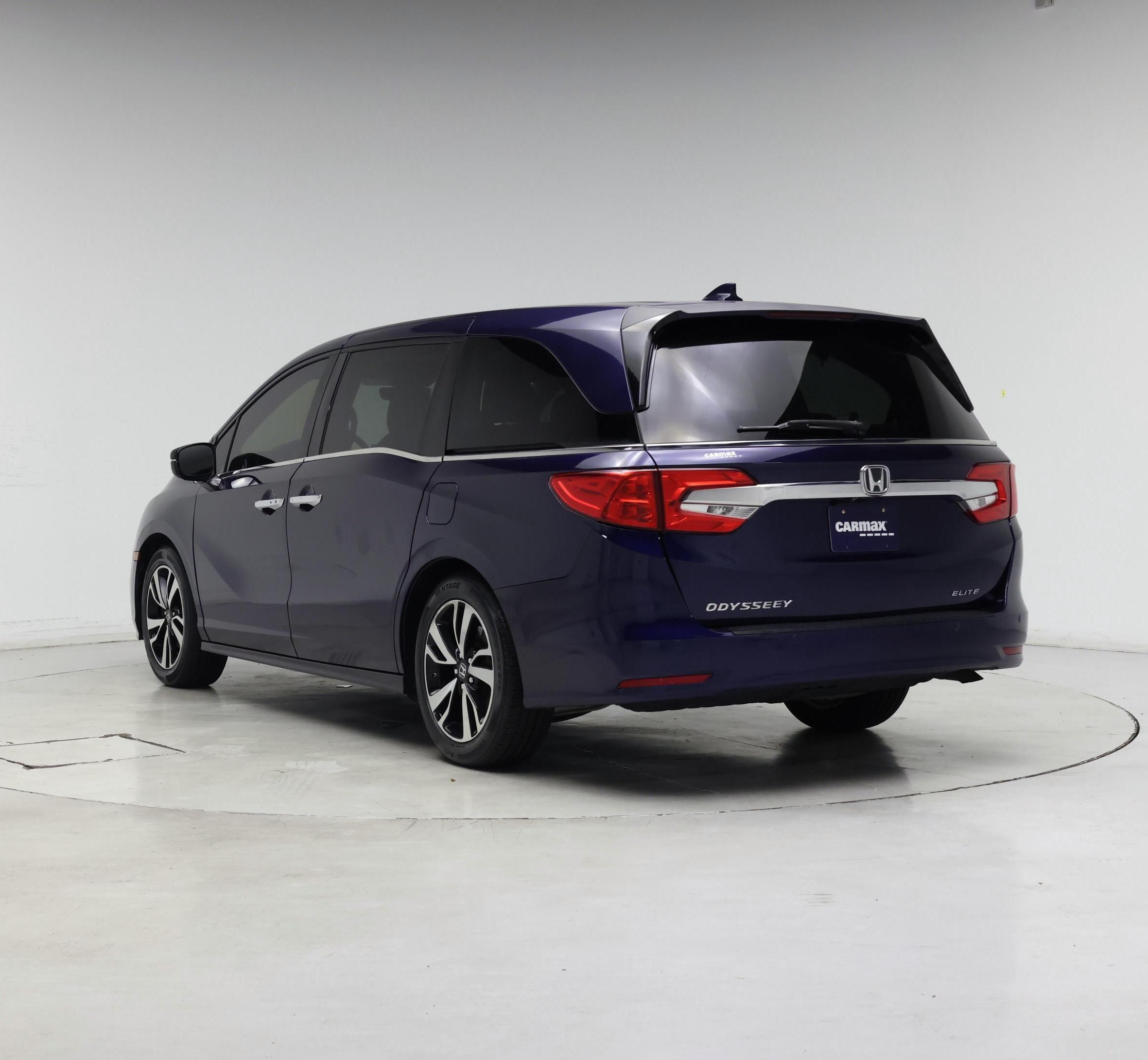 Thumbnail: 2019 Honda Odyssey - 2