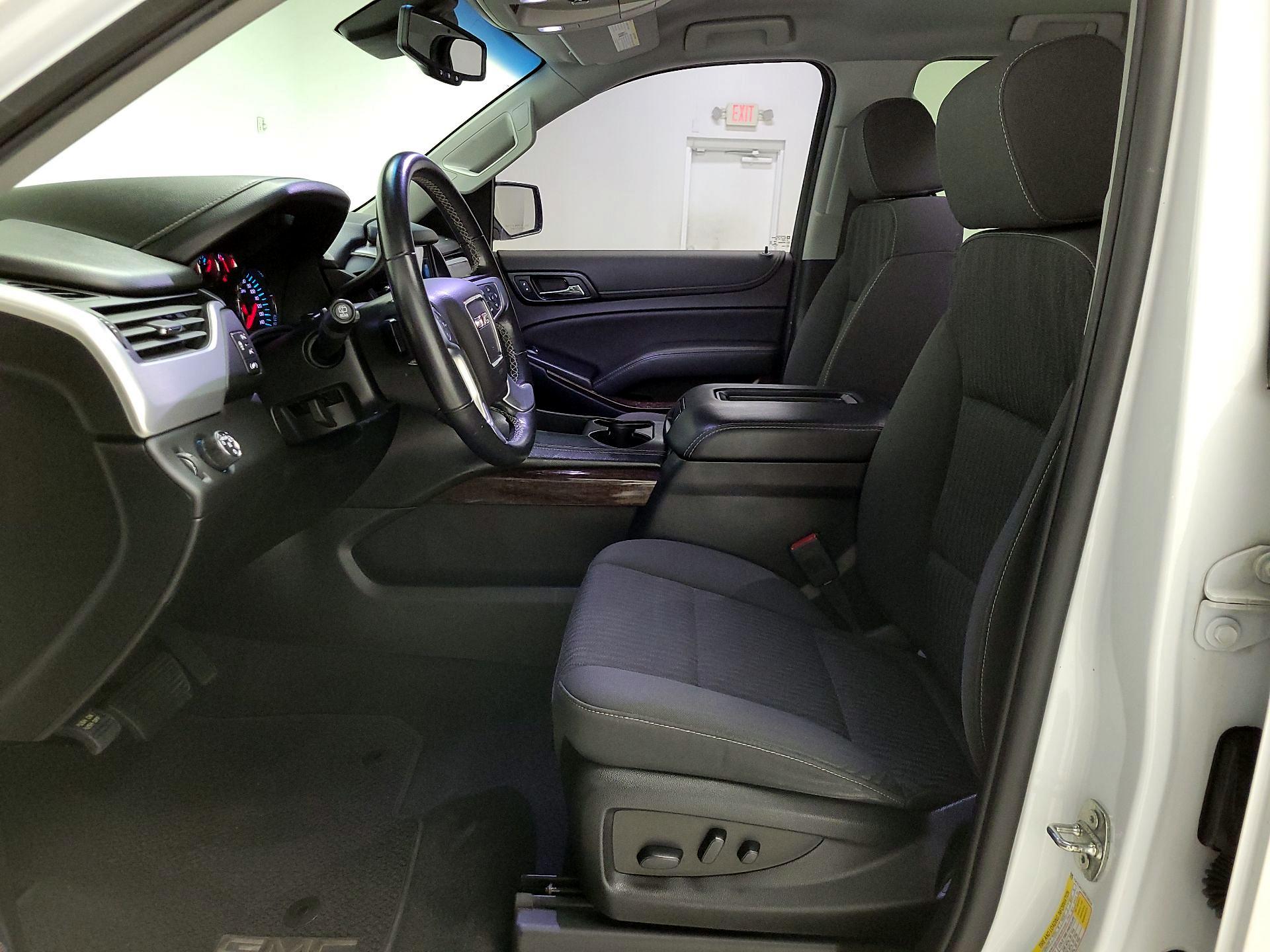 Thumbnail: 2019 GMC Yukon - 11