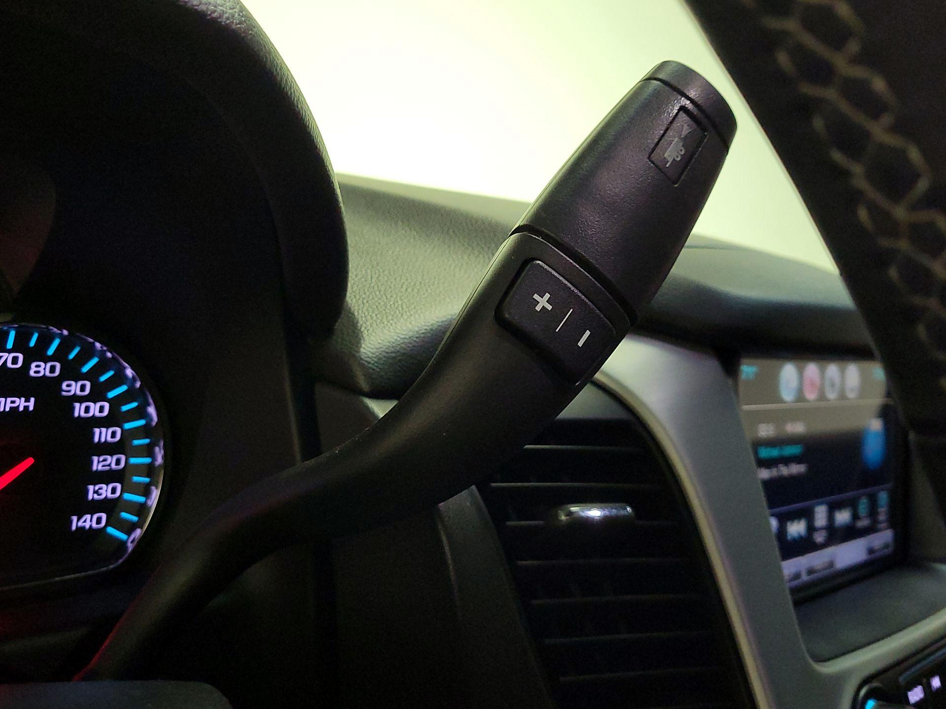 Thumbnail: 2019 GMC Yukon - 17