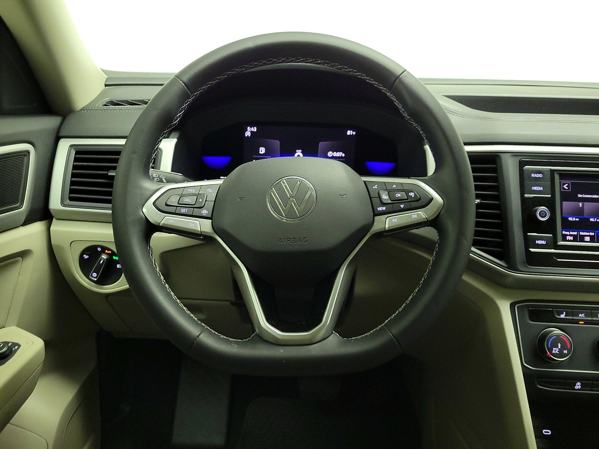 Thumbnail: 2022 Volkswagen Atlas - 10