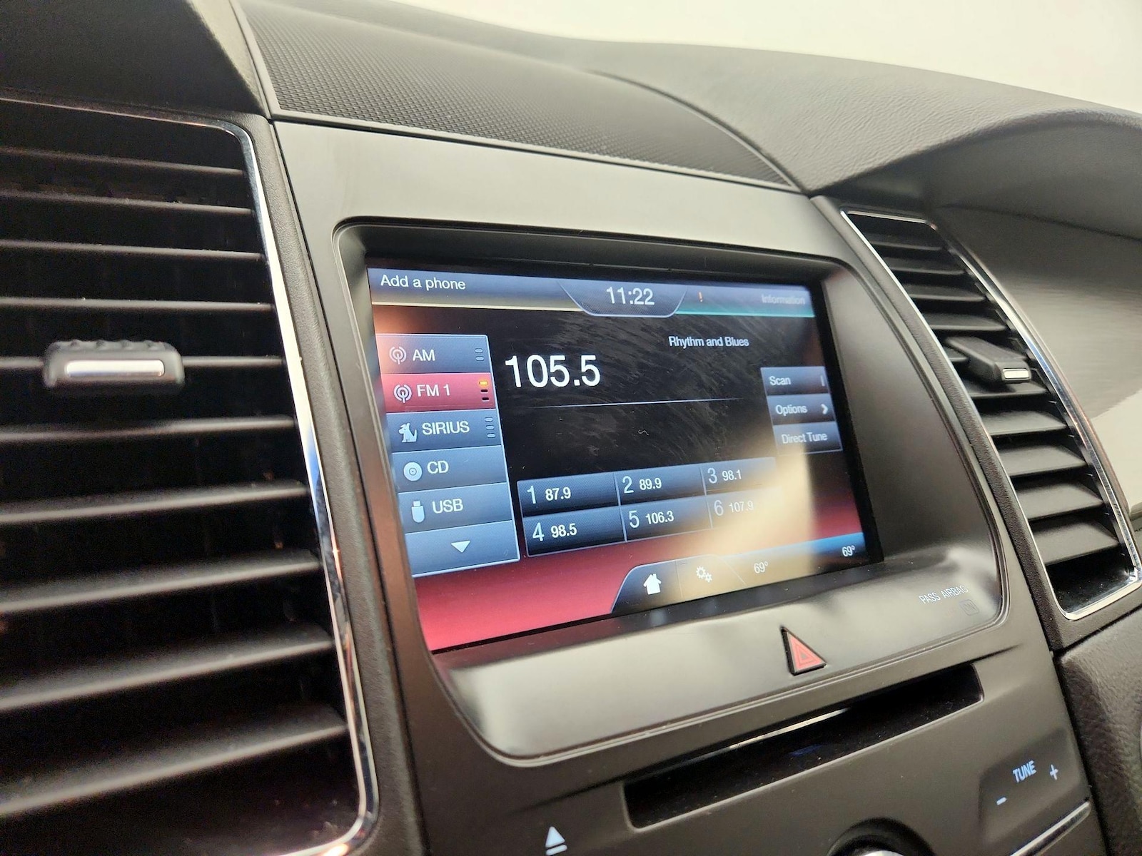 2015 Ford Taurus SEL - Photo 17