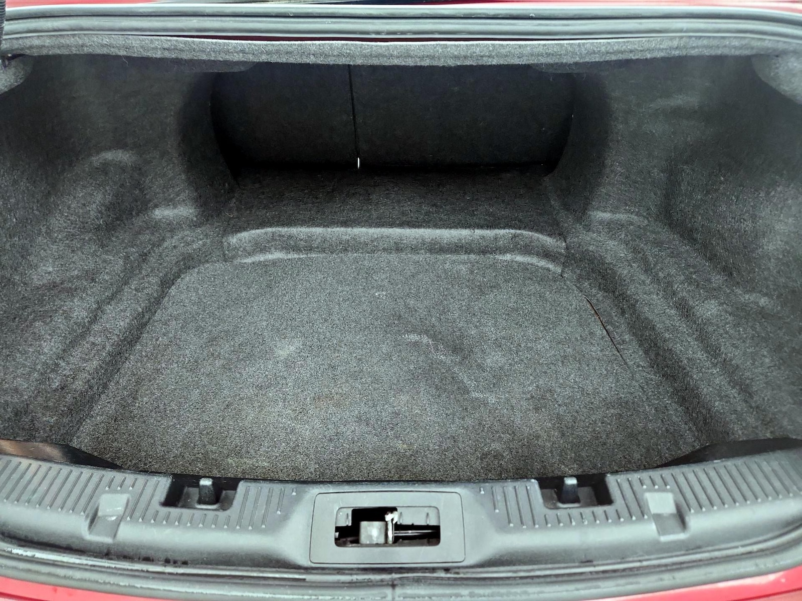 2015 Ford Taurus SEL - Photo 23