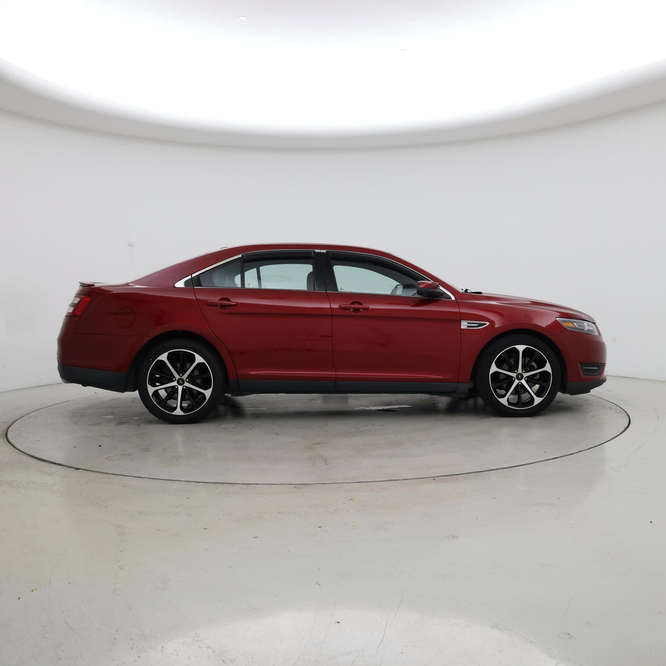Thumbnail: 2015 Ford Taurus - 7