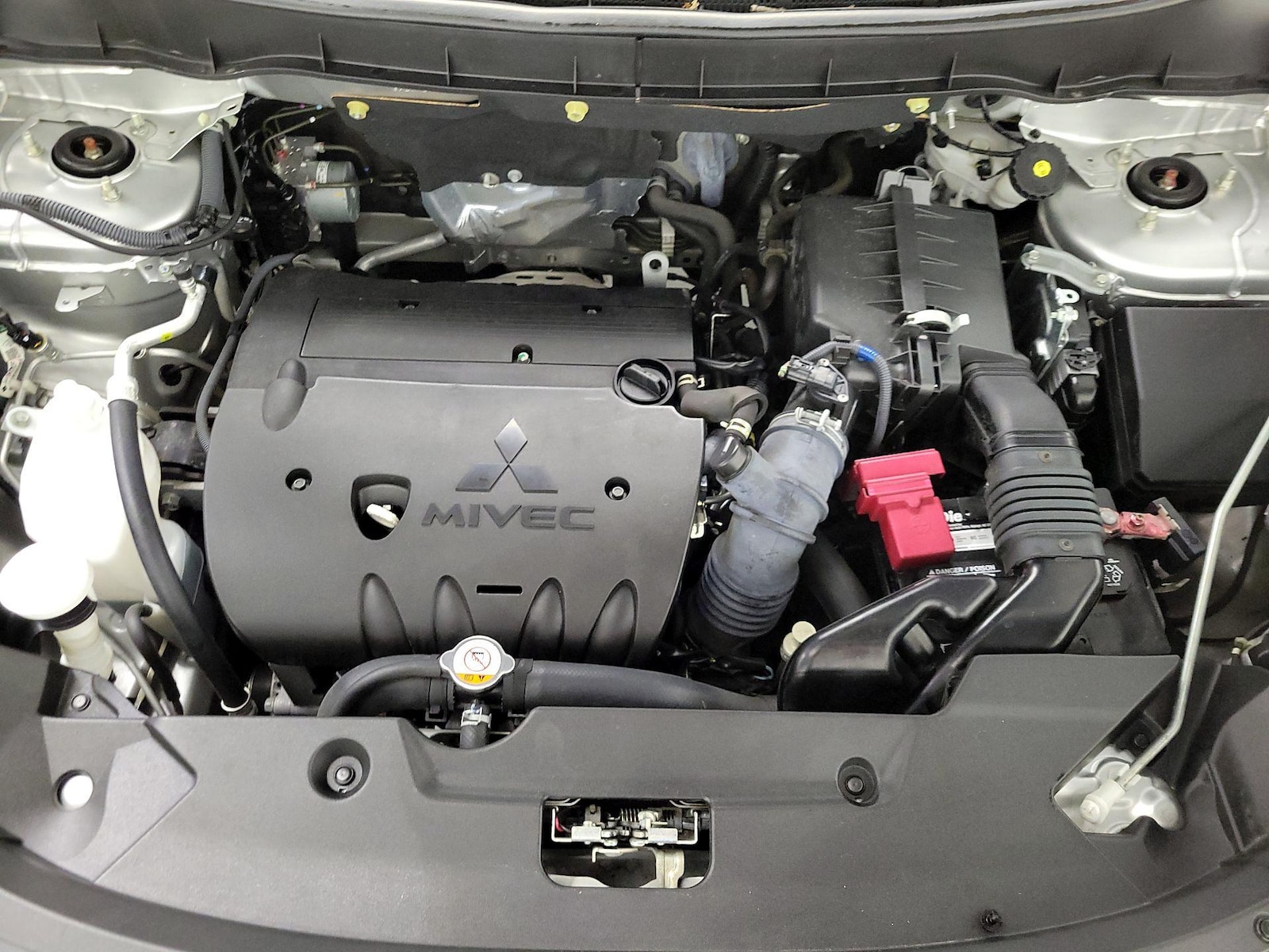 2023 Mitsubishi Outlander Sport ES - Photo 23