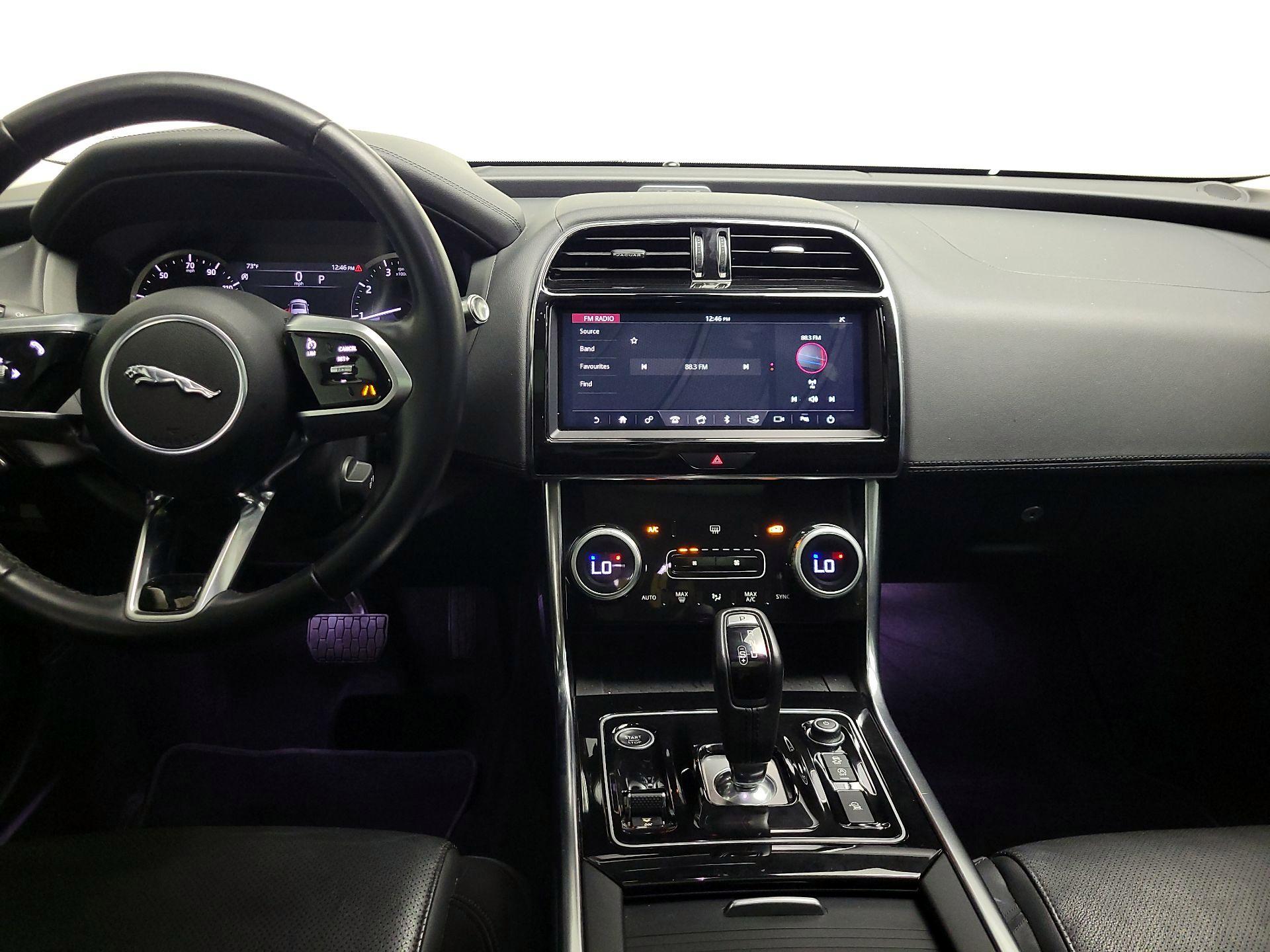 Thumbnail: 2020 Jaguar XE - 9