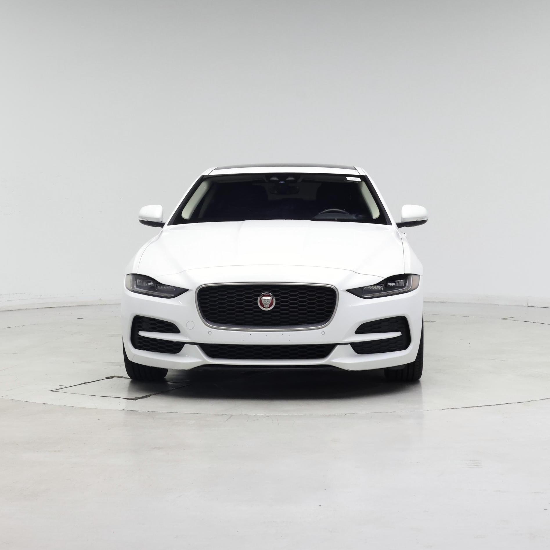 Thumbnail: 2020 Jaguar XE - 5