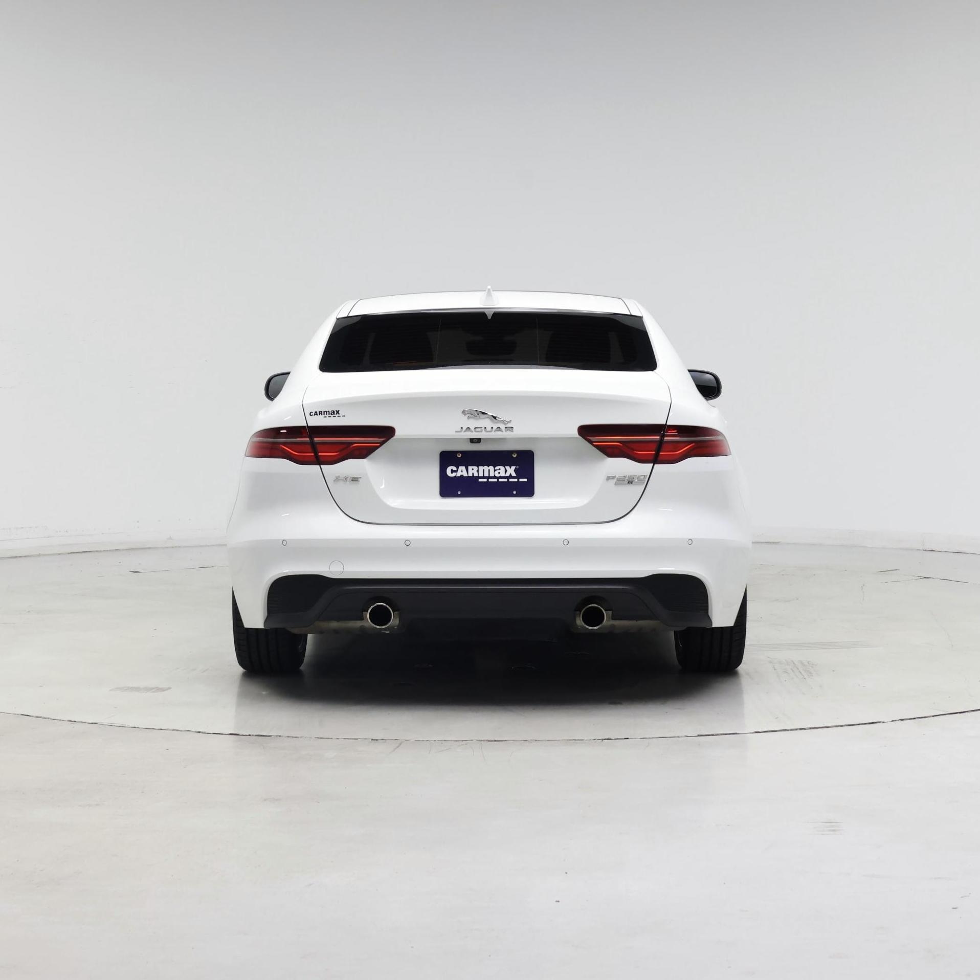 Thumbnail: 2020 Jaguar XE - 6
