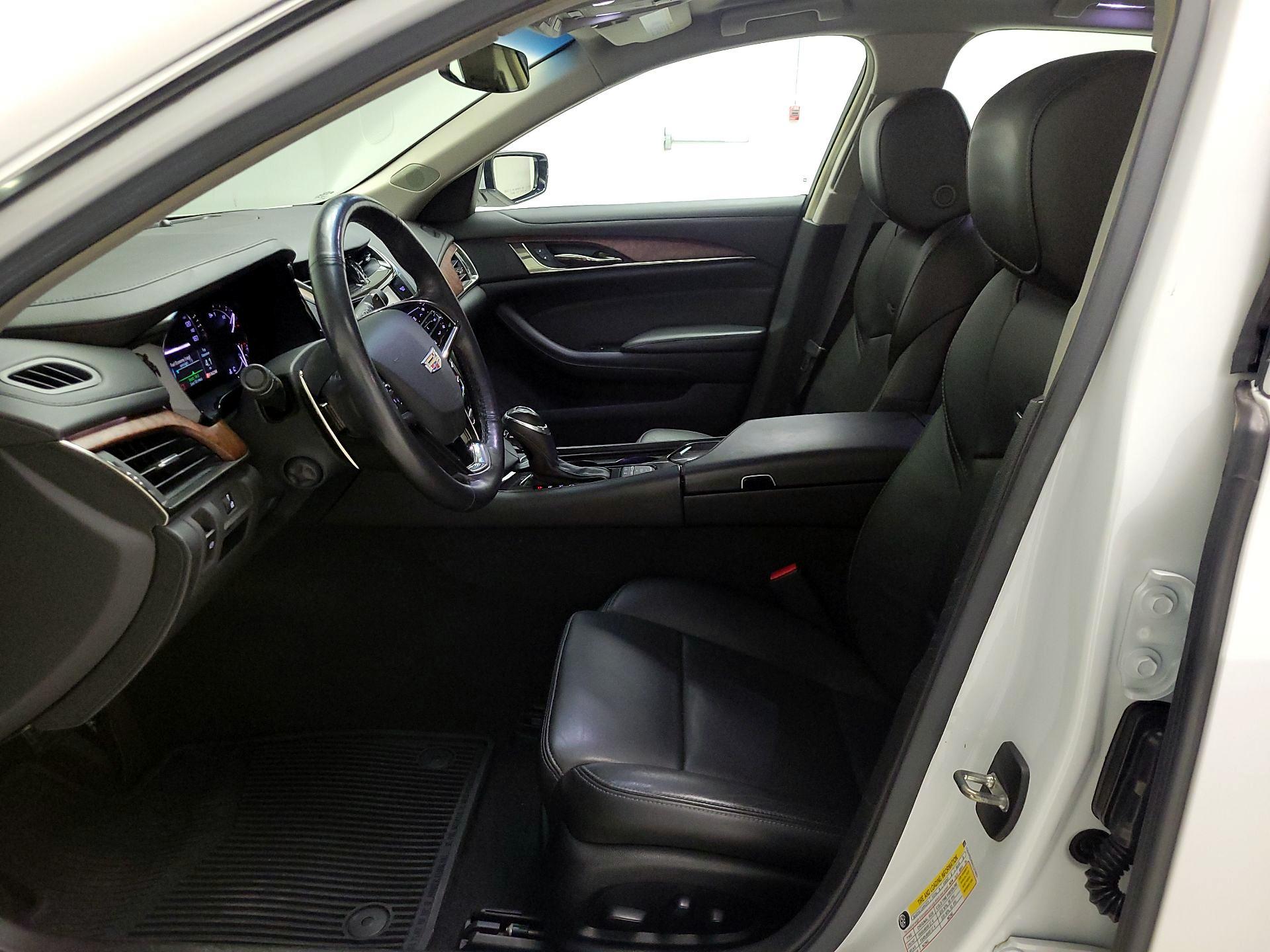 Thumbnail: 2019 Cadillac CTS - 11