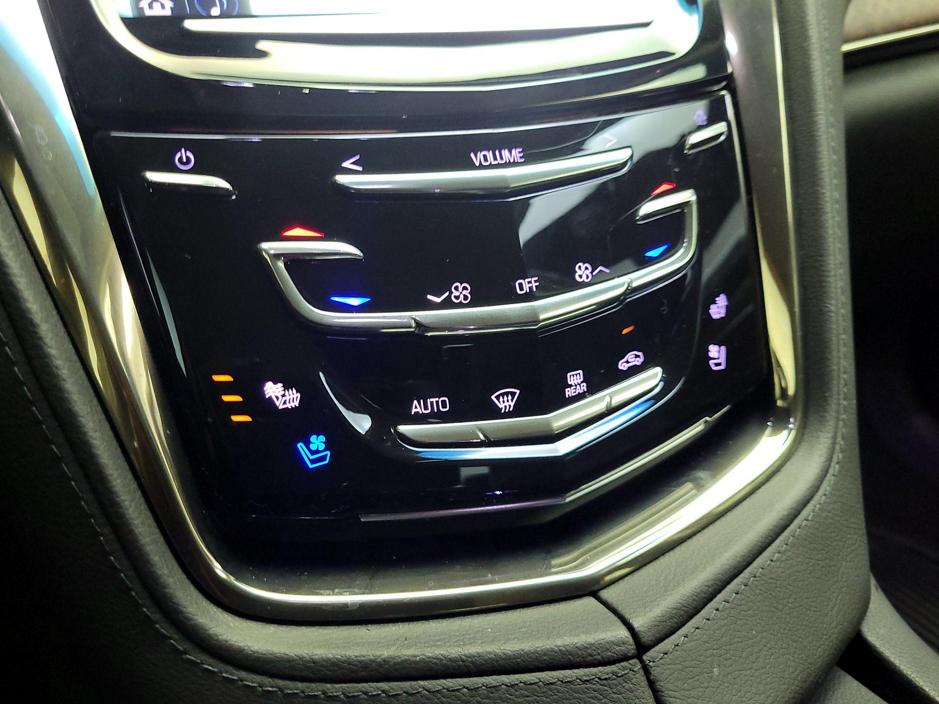 Thumbnail: 2019 Cadillac CTS - 16