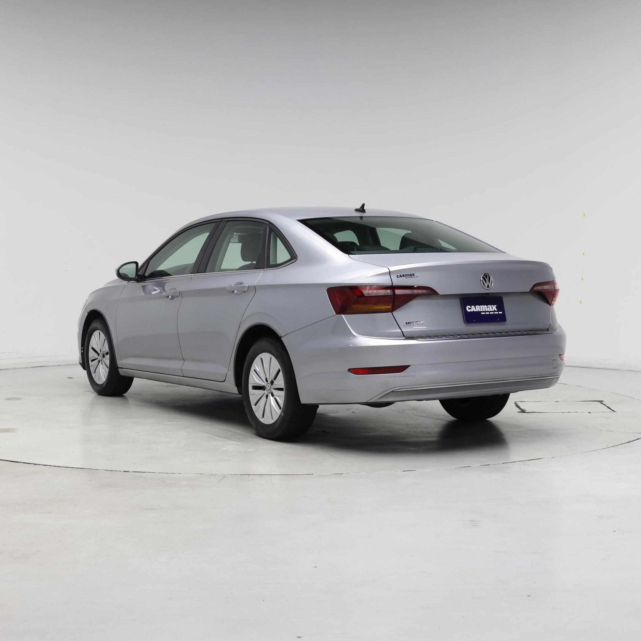 Thumbnail: 2019 Volkswagen Jetta - 2