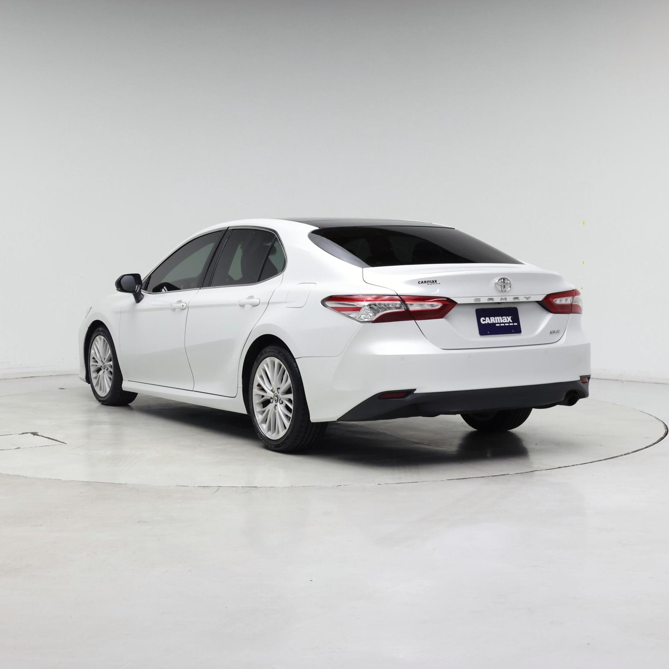 Thumbnail: 2018 Toyota Camry - 2