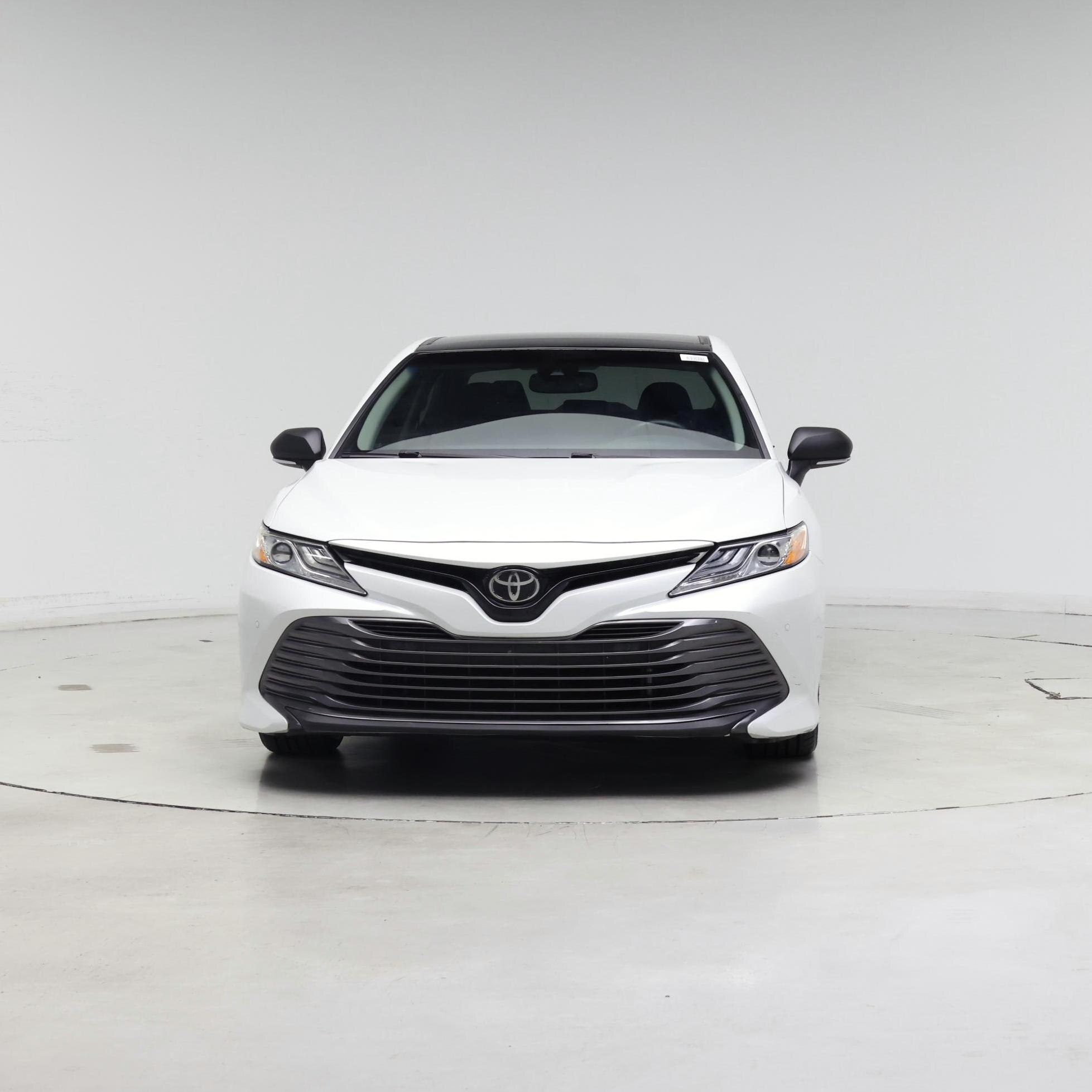 Thumbnail: 2018 Toyota Camry - 5