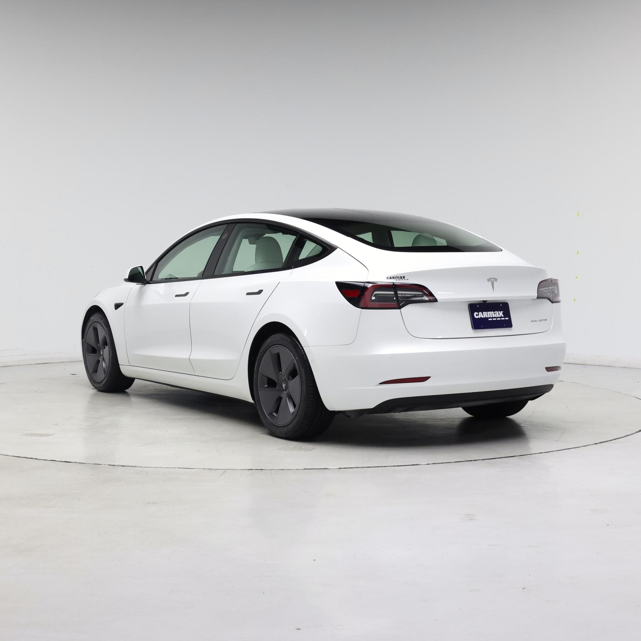 Thumbnail: 2021 Tesla Model 3 - 2